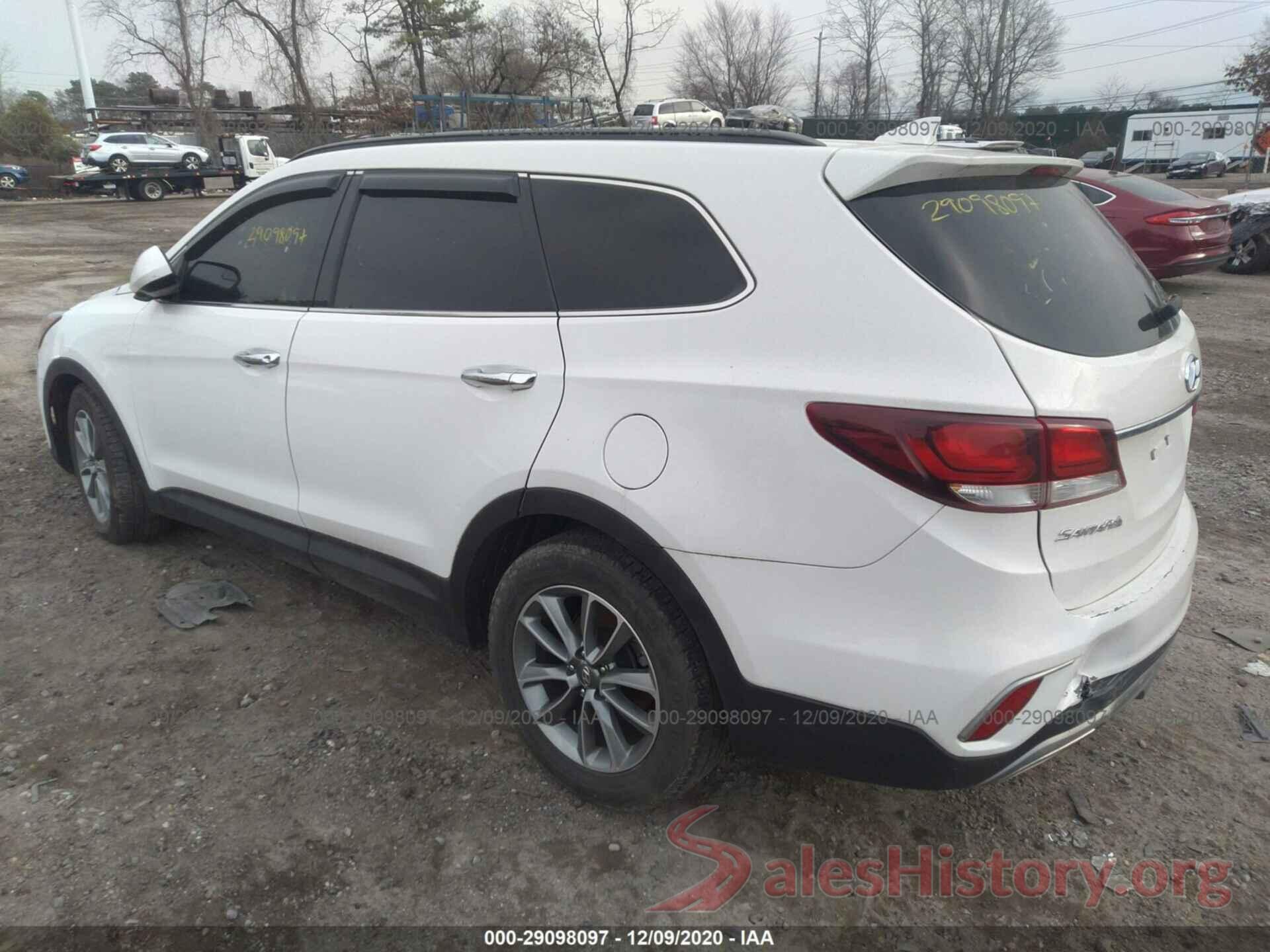 KM8SMDHF9HU225966 2017 HYUNDAI SANTA FE