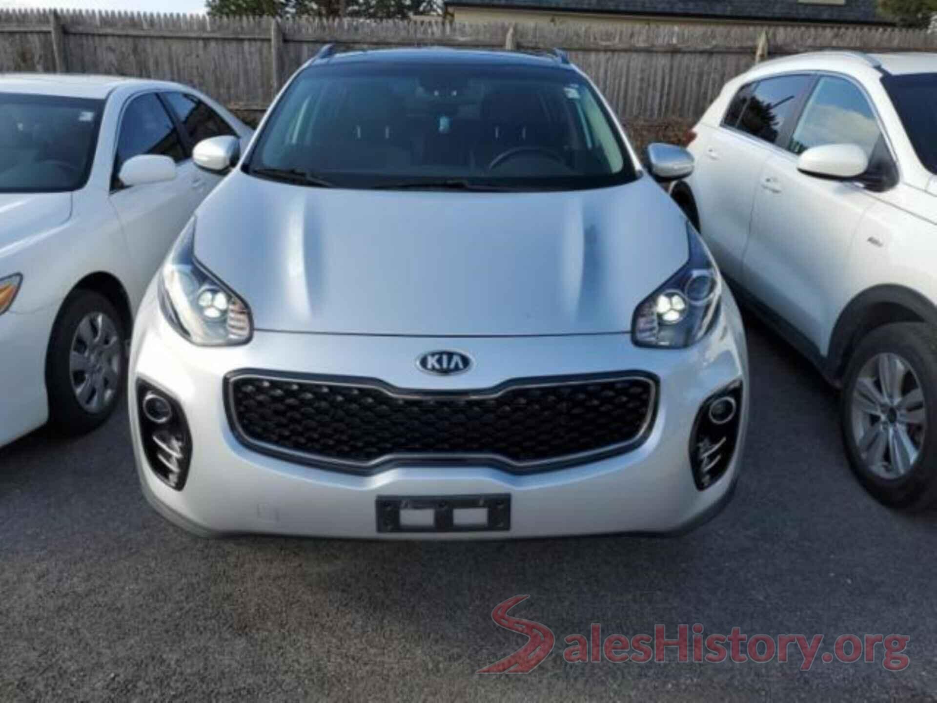 KNDPNCAC7J7354214 2018 KIA SPORTAGE