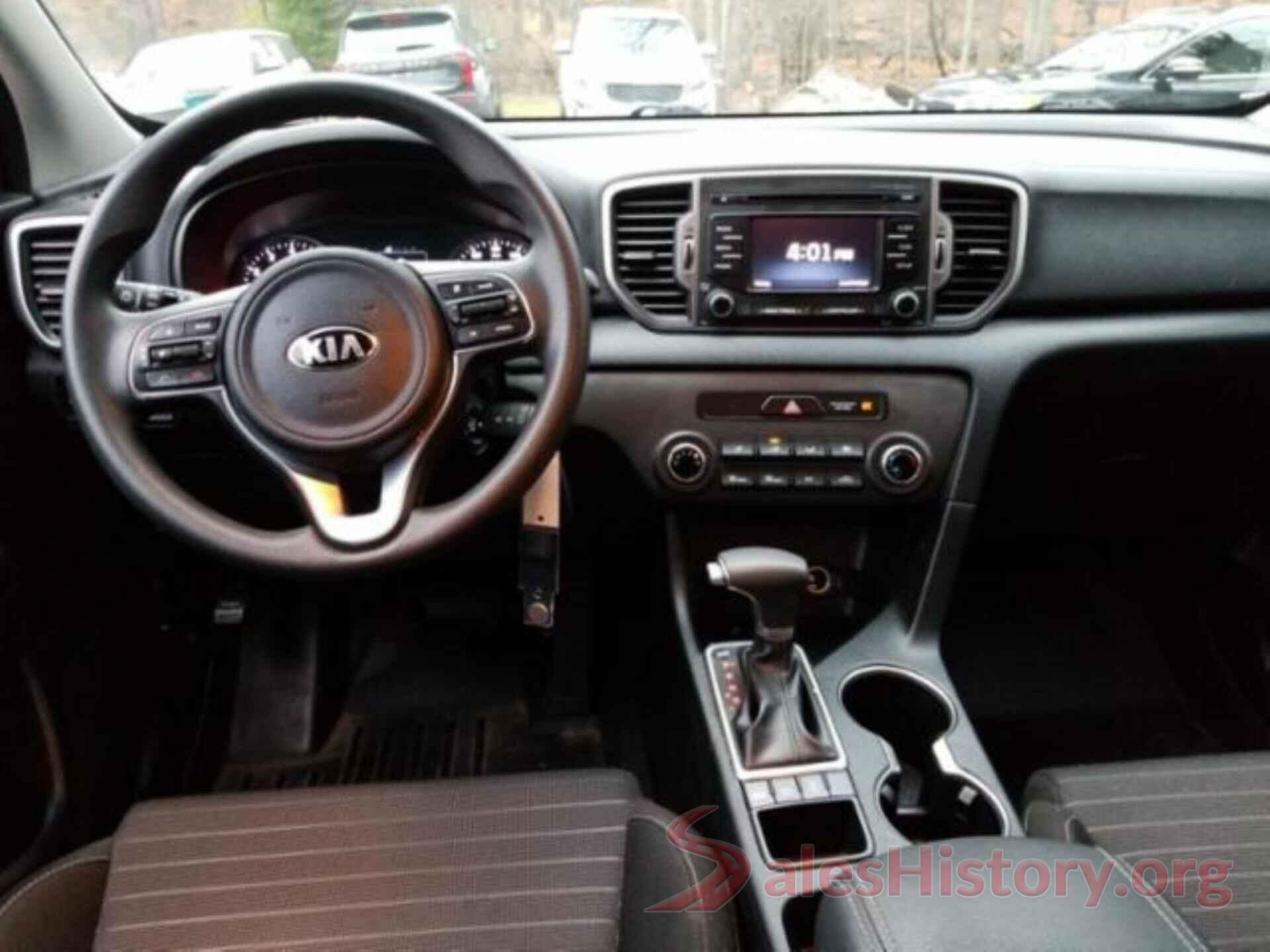 KNDPMCAC3J7396995 2018 KIA SPORTAGE