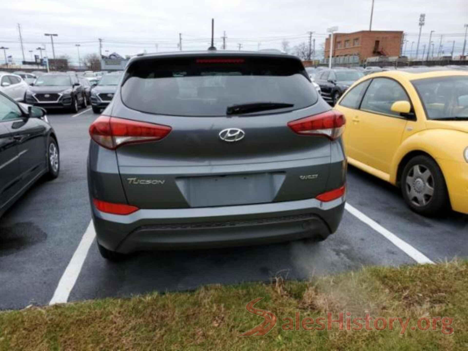 KM8J33A45HU594180 2017 HYUNDAI TUCSON