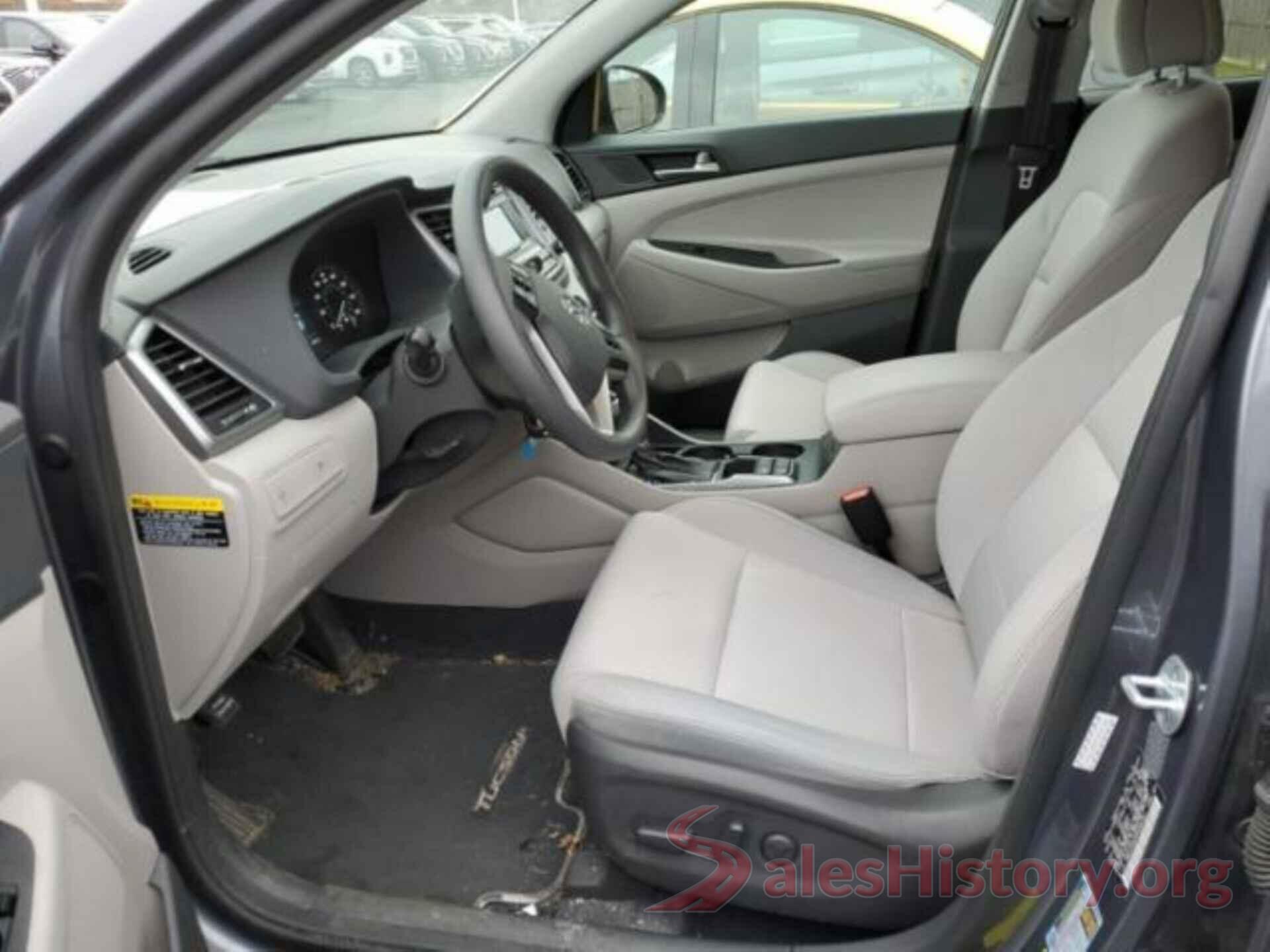 KM8J33A45HU594180 2017 HYUNDAI TUCSON