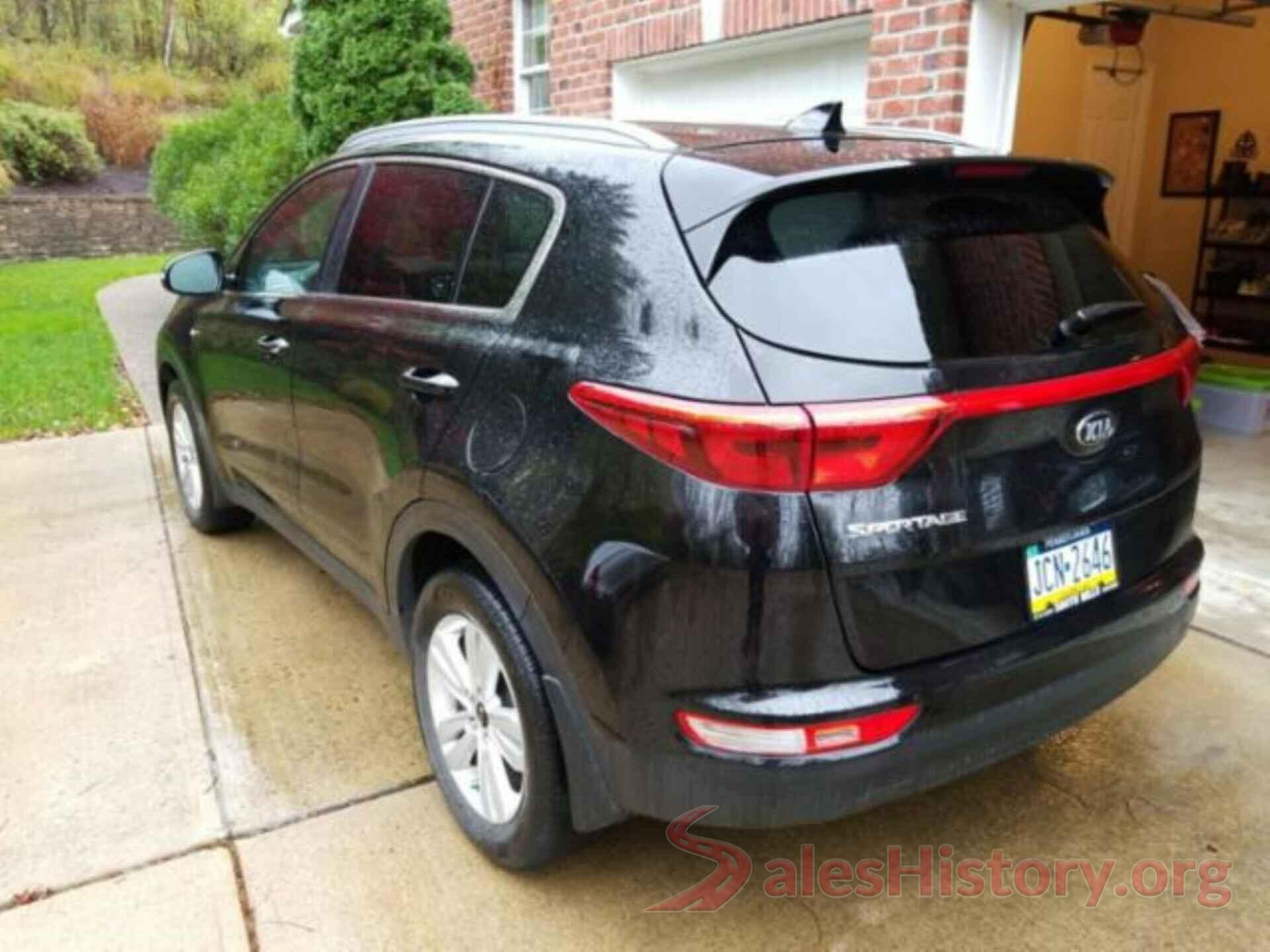 KNDPMCAC4J7401363 2018 KIA SPORTAGE