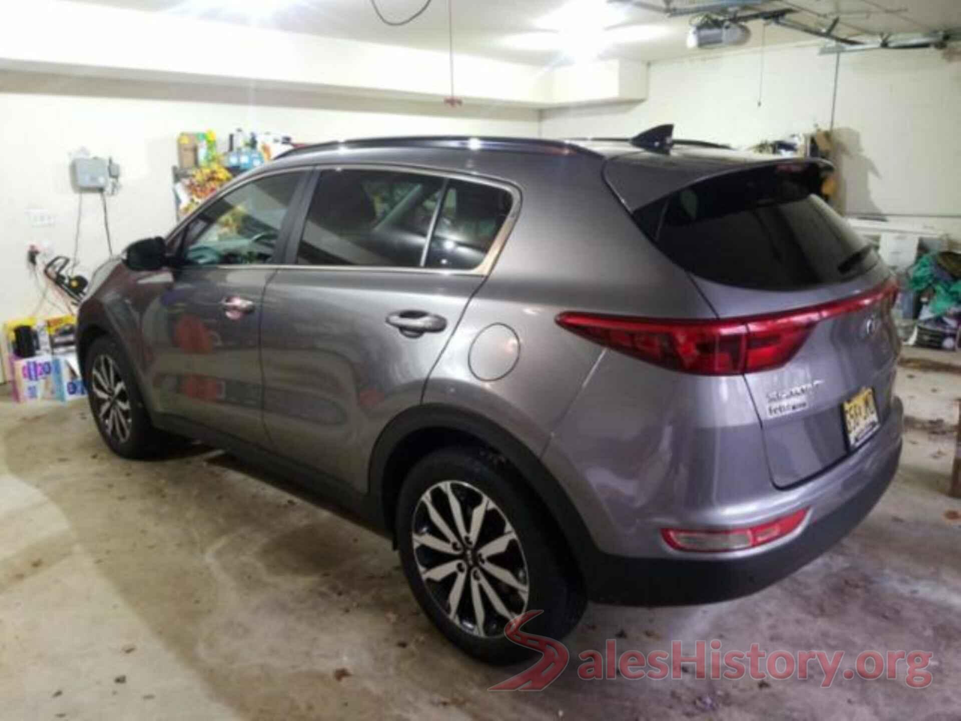 KNDPNCAC5J7358276 2018 KIA SPORTAGE