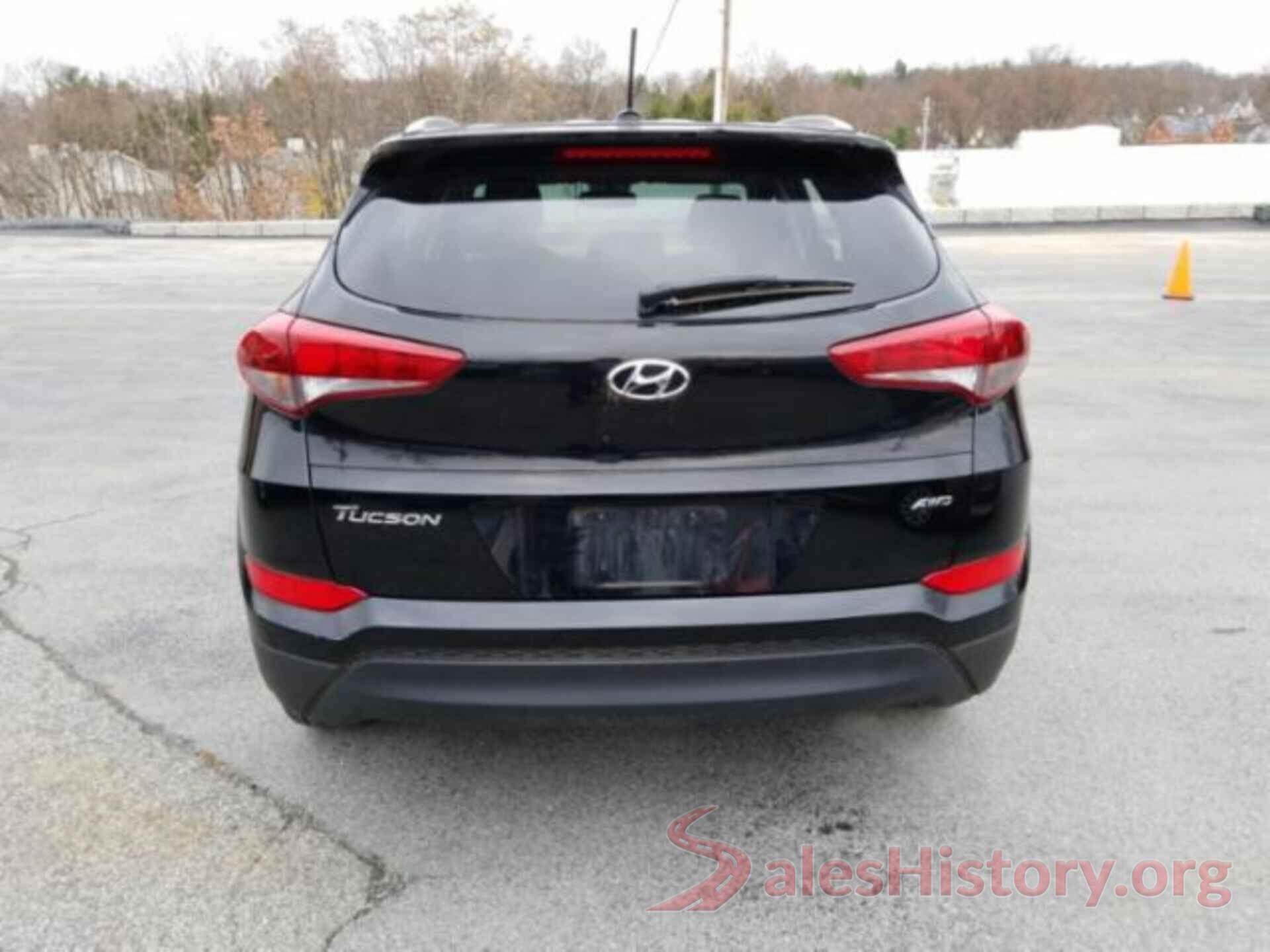 KM8J3CA46HU543674 2017 HYUNDAI TUCSON