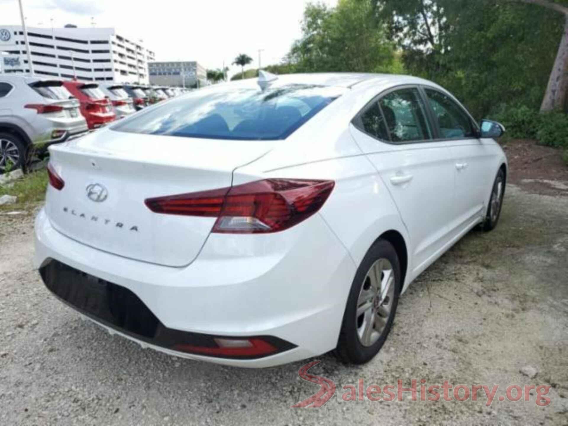 5NPD84LF8LH559496 2020 HYUNDAI ELANTRA