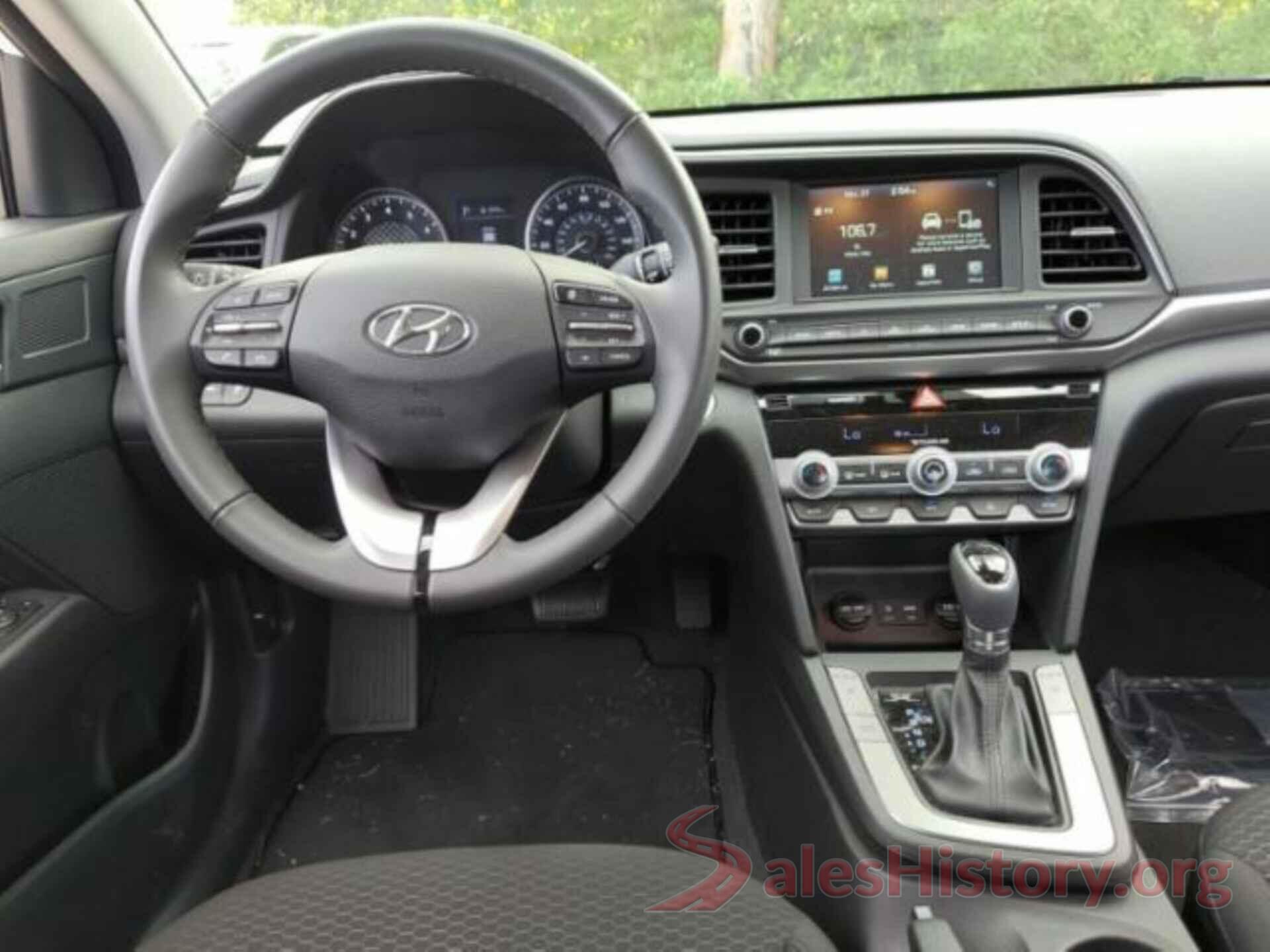 5NPD84LF8LH559496 2020 HYUNDAI ELANTRA