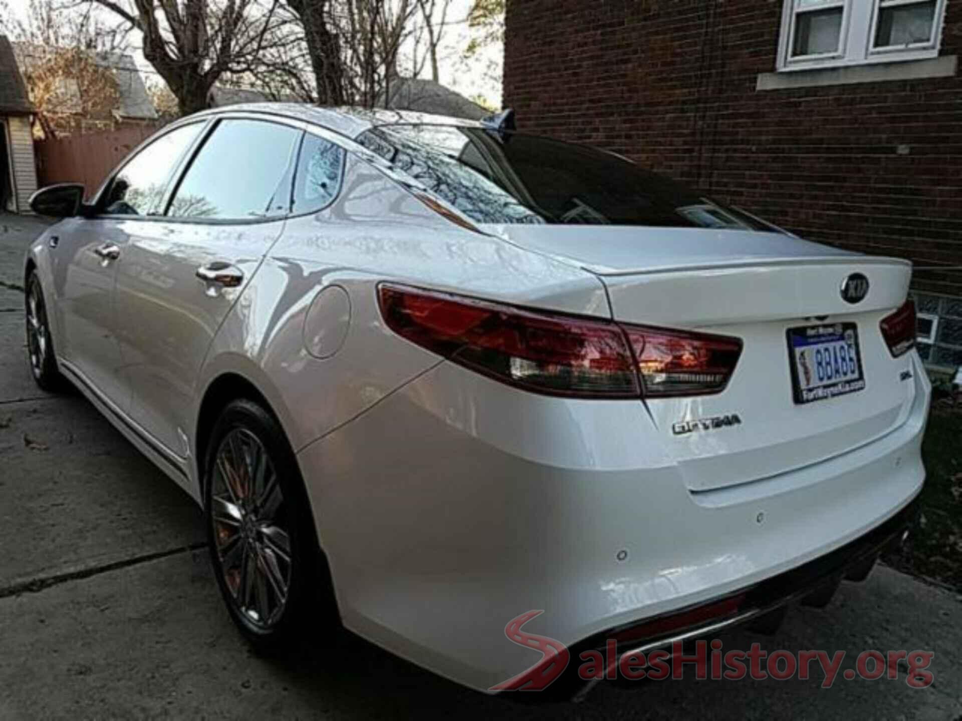 5XXGV4L25JG218603 2018 KIA OPTIMA