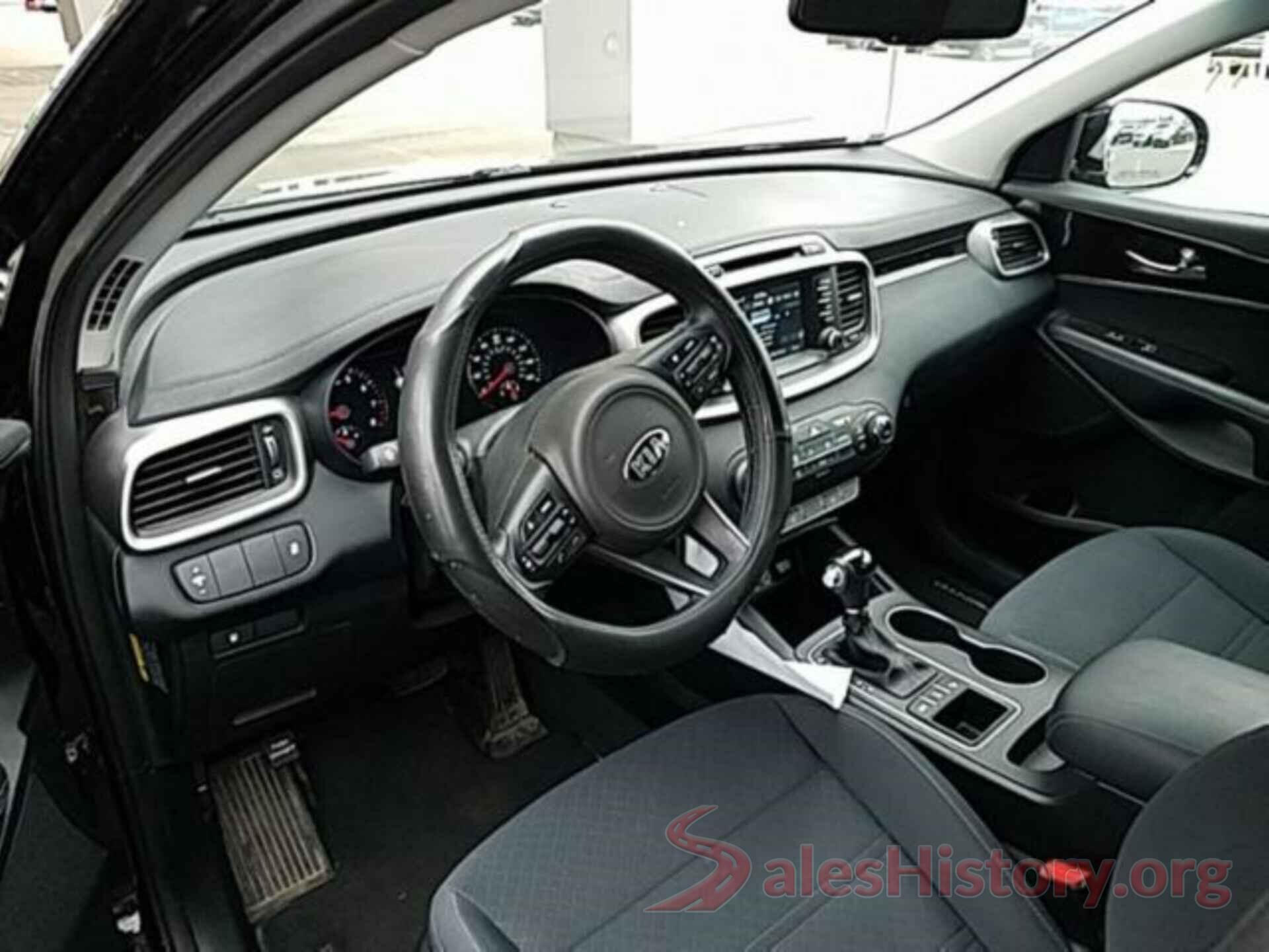 5XYPGDA39JG353004 2018 KIA SORENTO