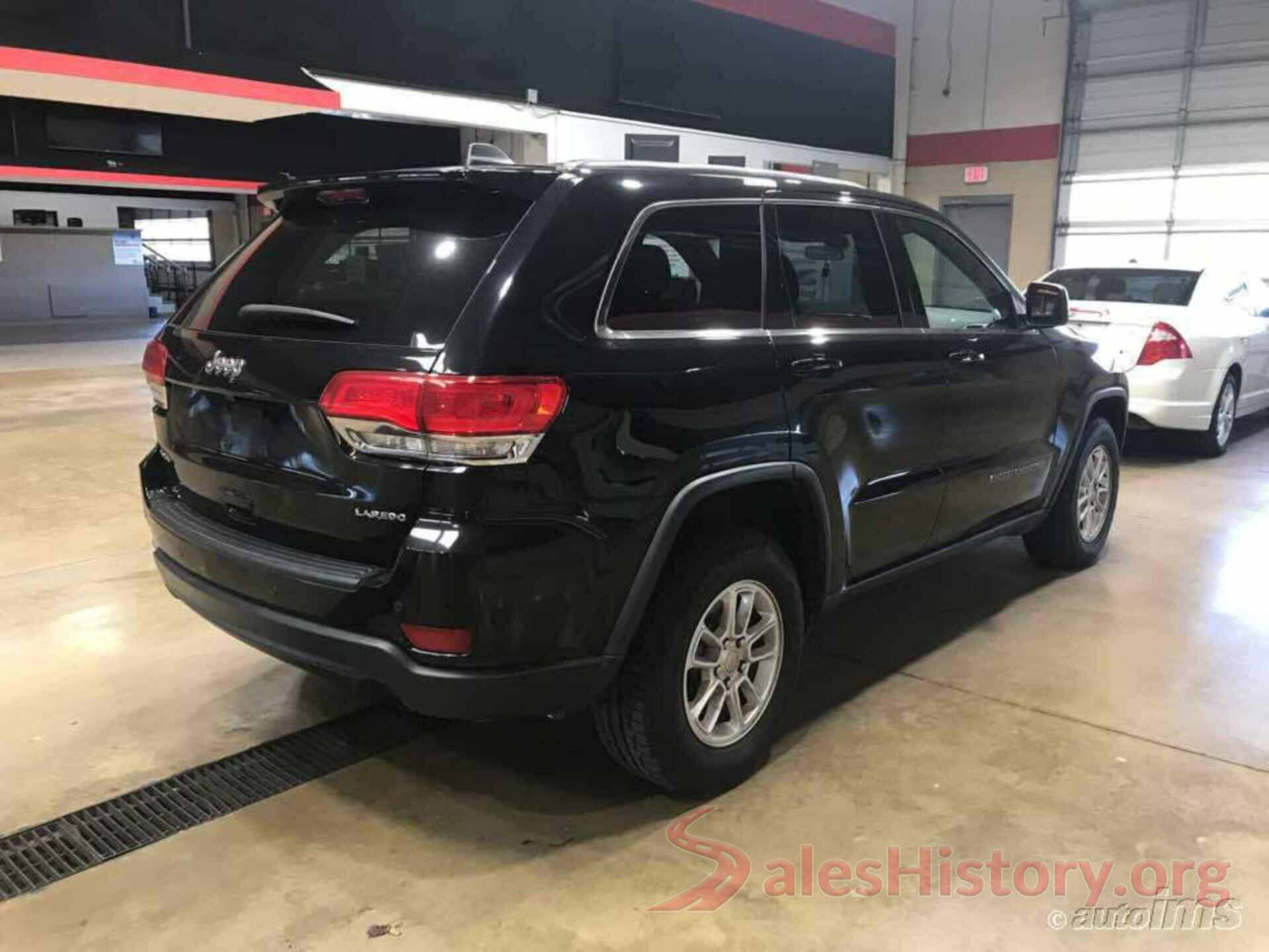 1C4RJFAG5JC355734 2018 JEEP GRAND CHEROKEE