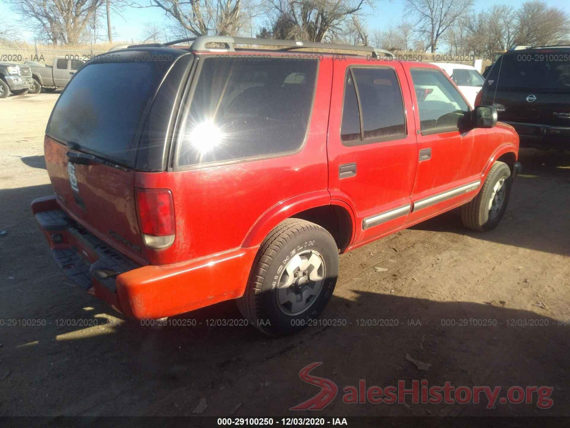 1GNDT13W3Y2316806 2000 CHEVROLET BLAZER