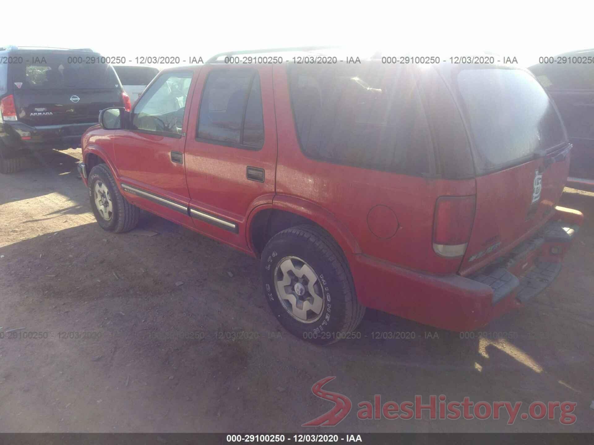 1GNDT13W3Y2316806 2000 CHEVROLET BLAZER