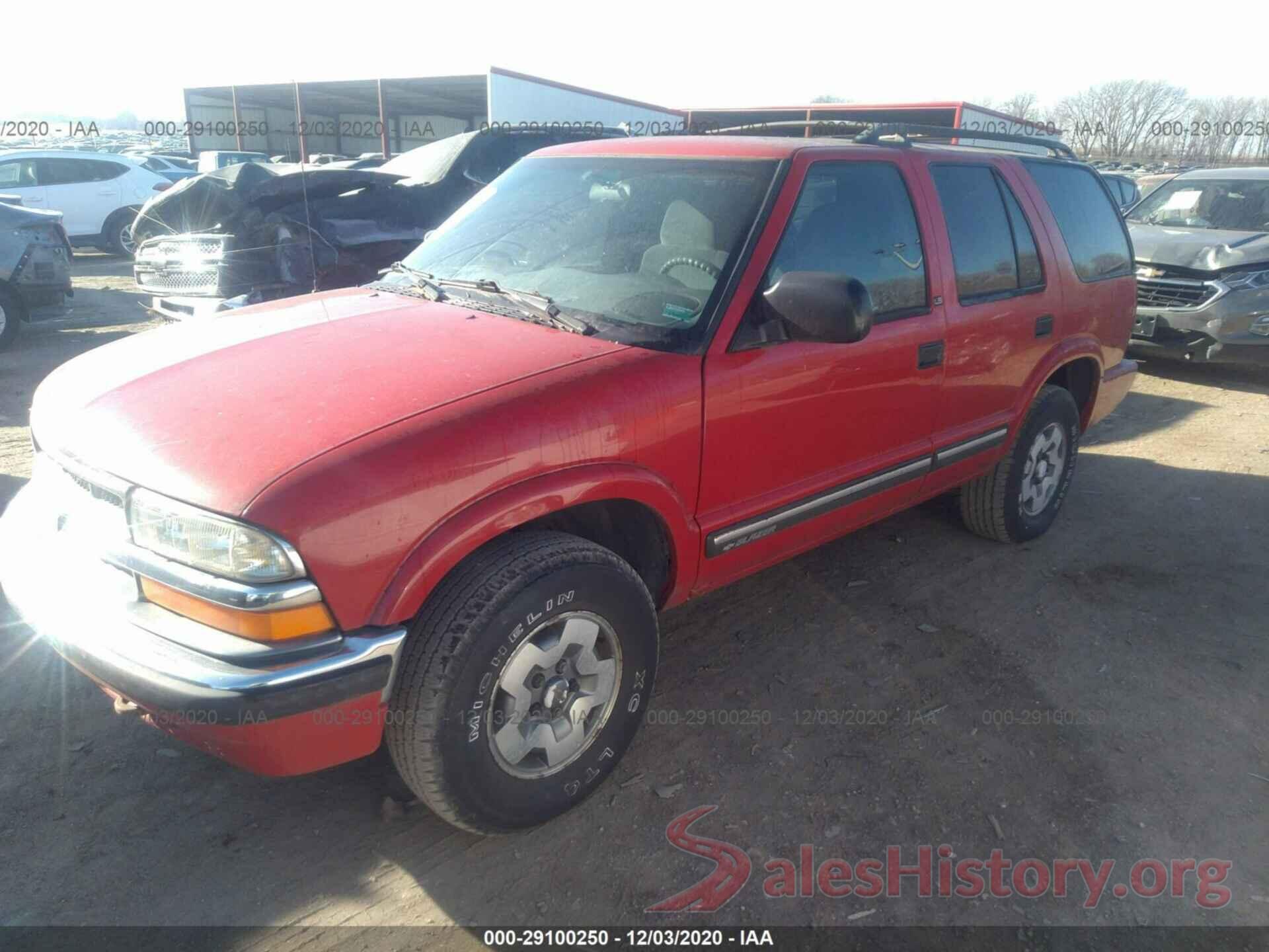 1GNDT13W3Y2316806 2000 CHEVROLET BLAZER