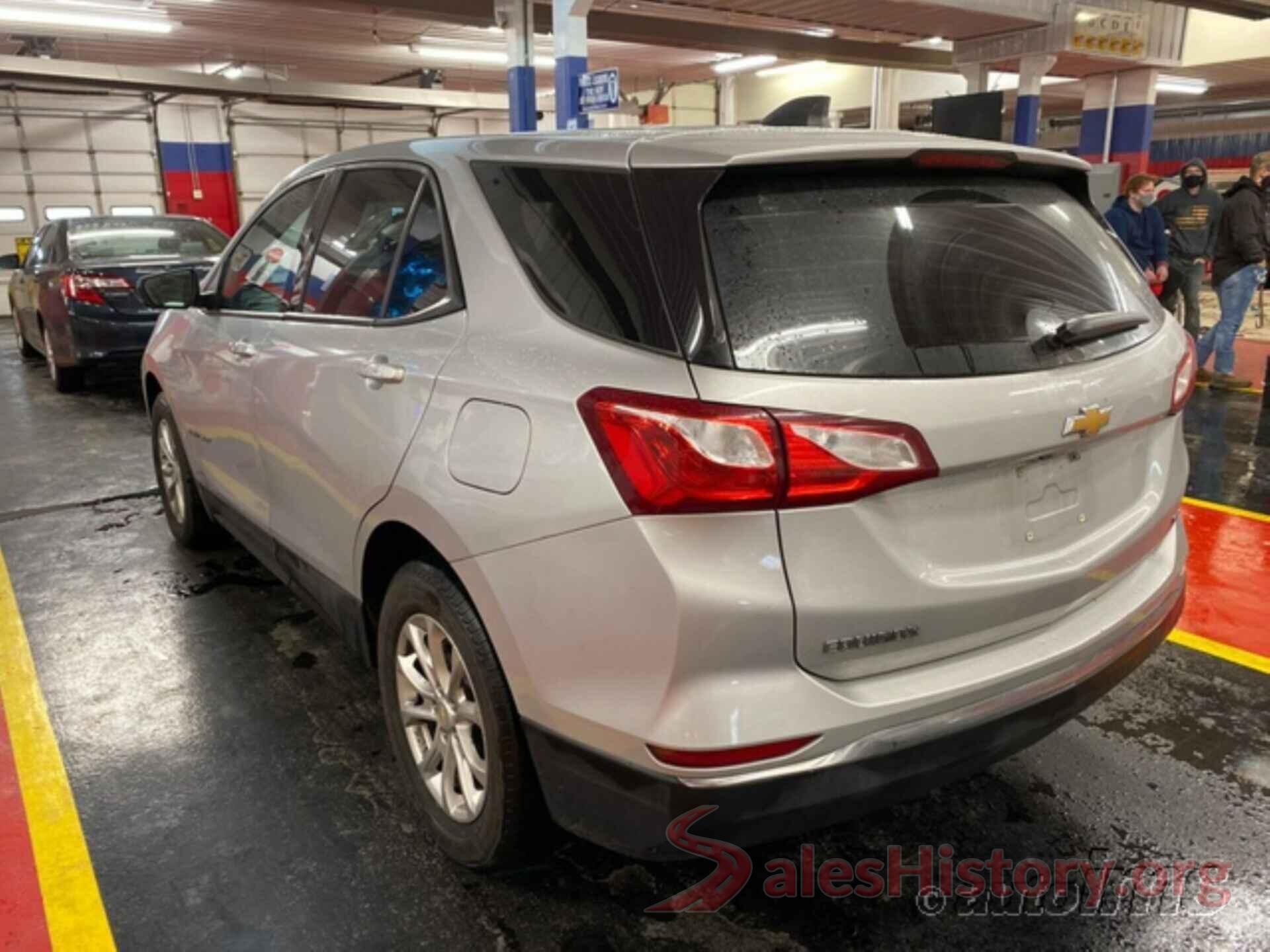 2GNAXREV5J6319631 2018 CHEVROLET EQUINOX