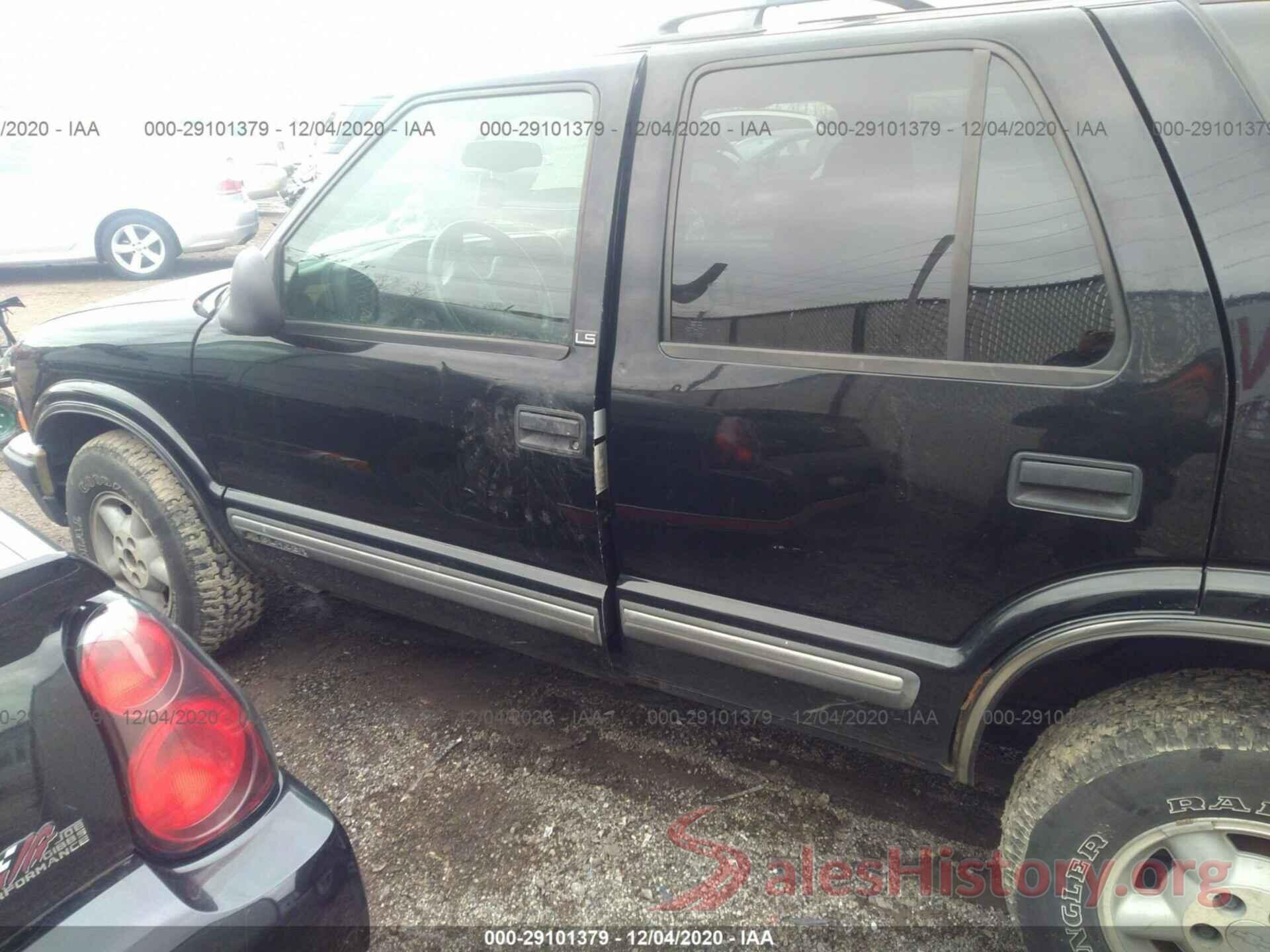 1GNDT13W9W2159778 1998 CHEVROLET BLAZER