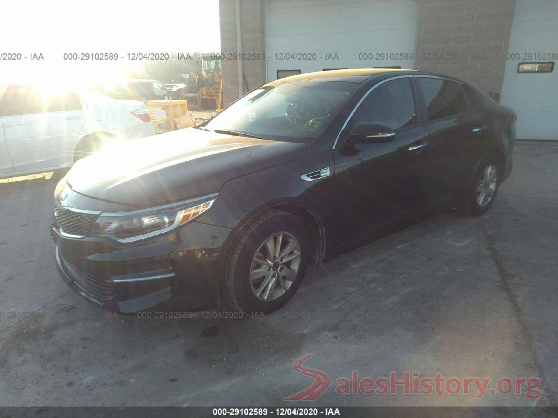 KNAGT4L38J5237291 2018 KIA OPTIMA