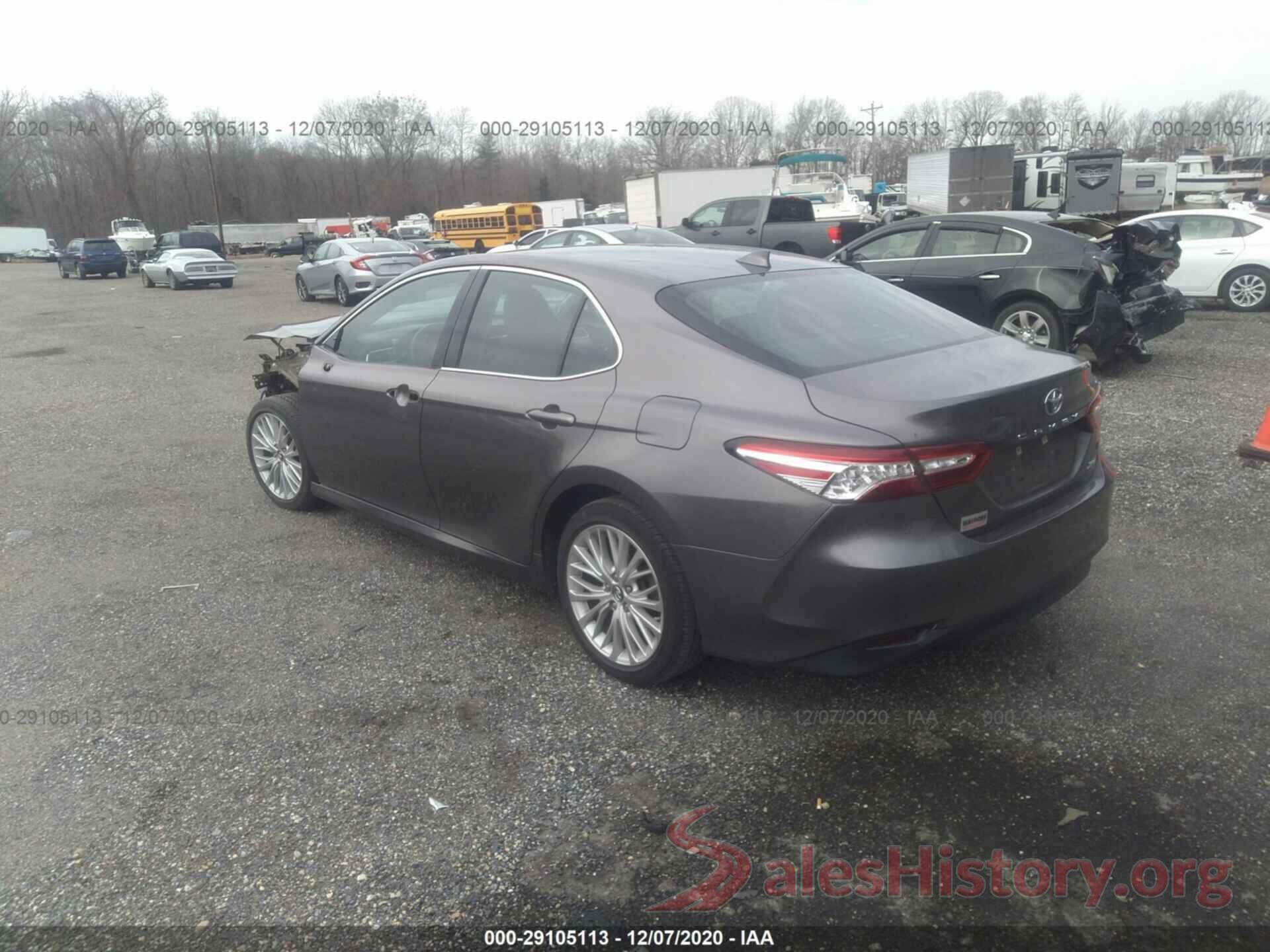 4T1B11HK6JU027128 2018 TOYOTA CAMRY