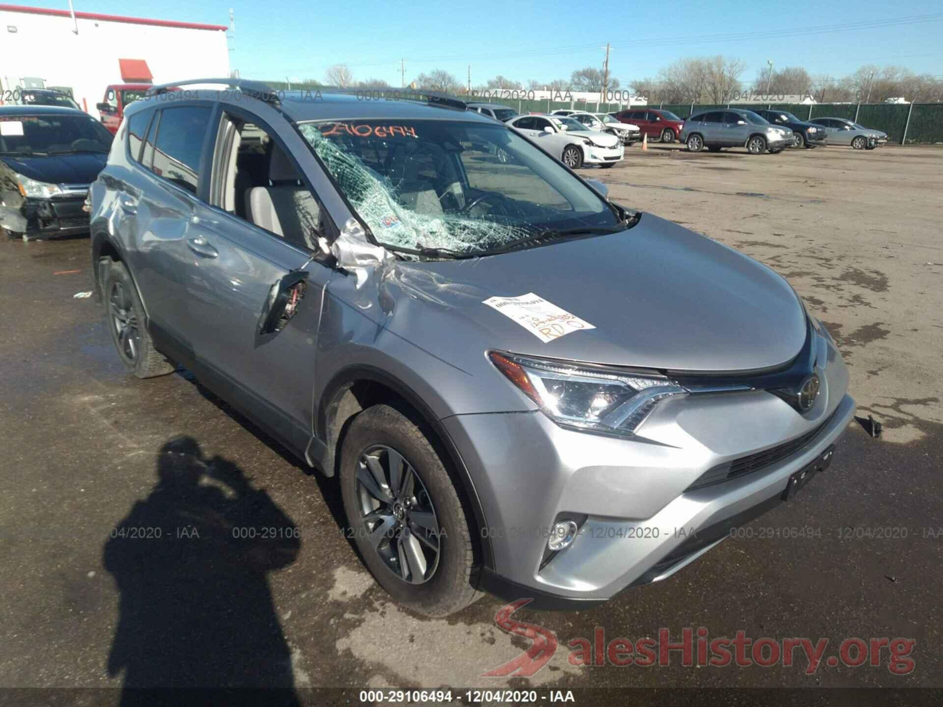 JTMWFREV4JJ161710 2018 TOYOTA RAV4