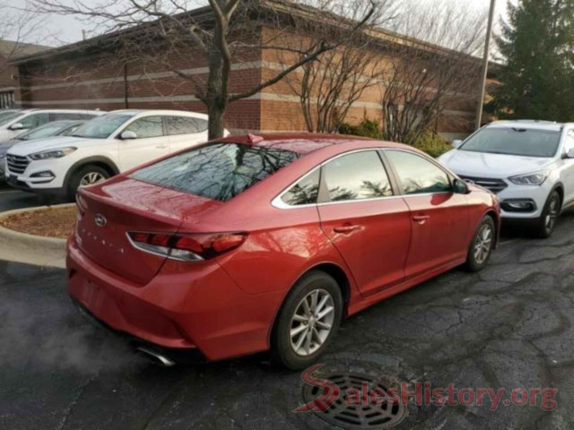 5NPE24AF0JH623617 2018 HYUNDAI SONATA