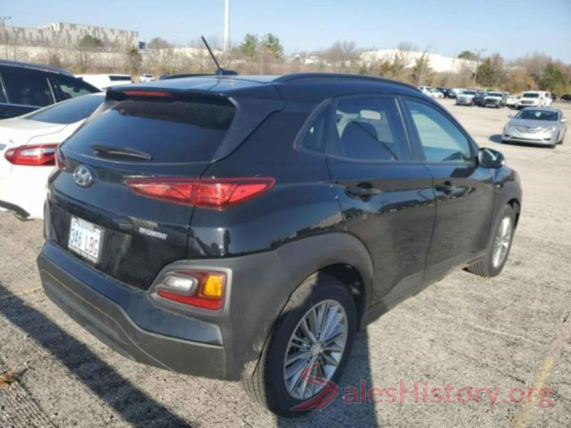 KM8K22AA4JU080608 2018 HYUNDAI KONA