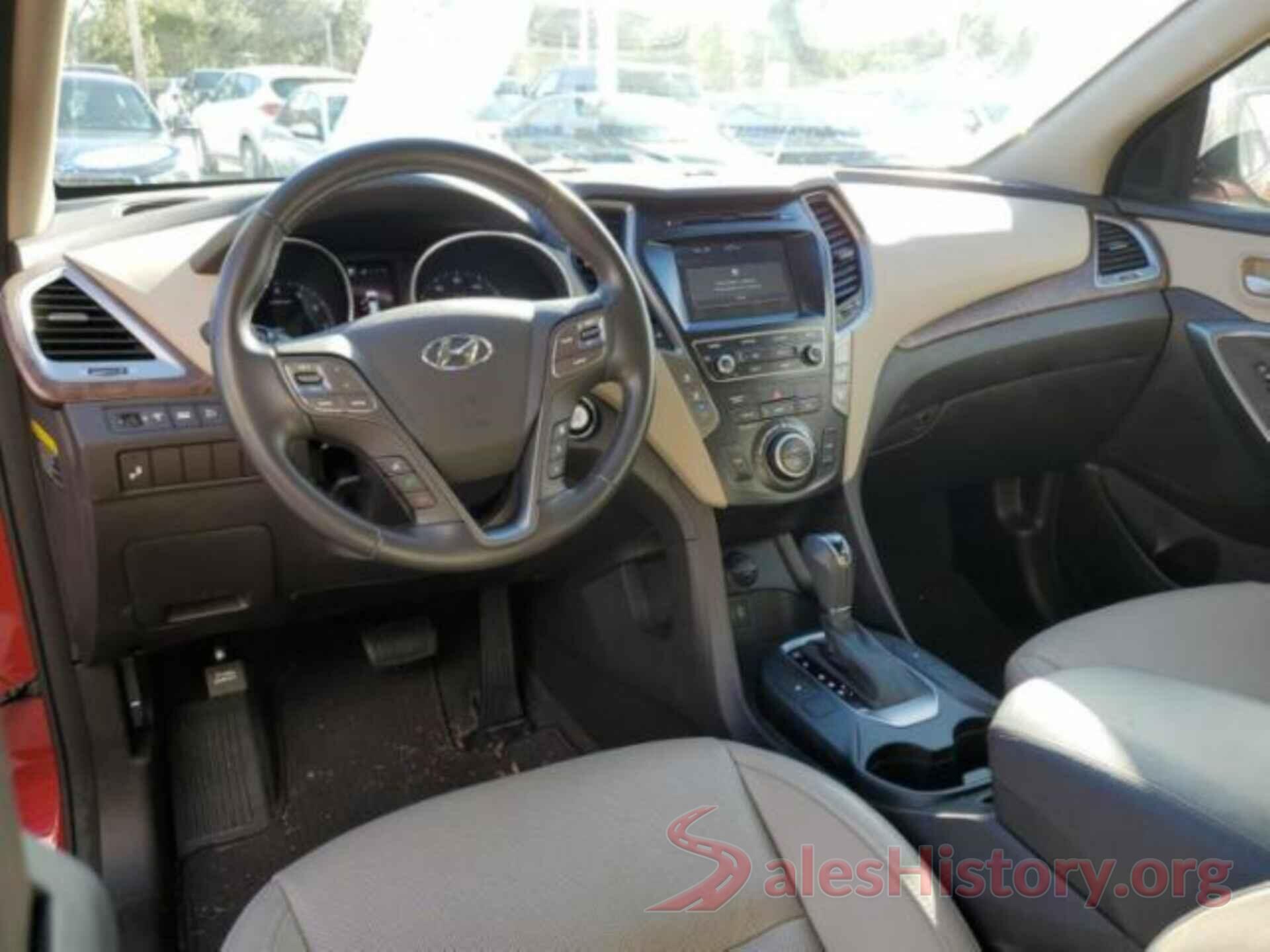 KM8SN4HF5HU248268 2017 HYUNDAI SANTA FE