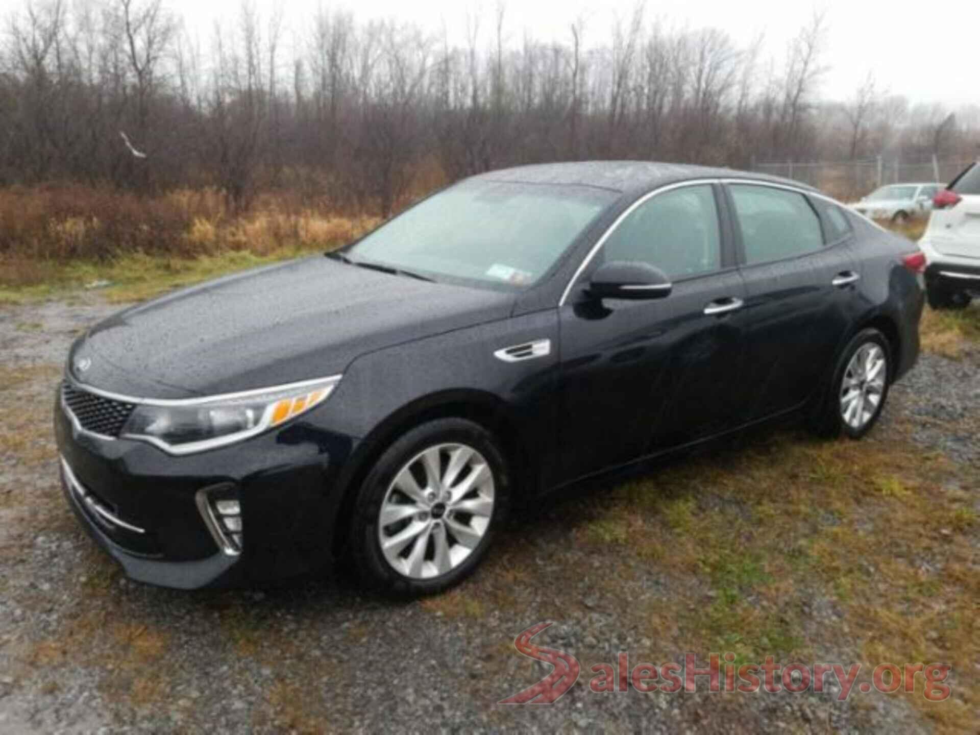 5XXGT4L36JG234520 2018 KIA OPTIMA