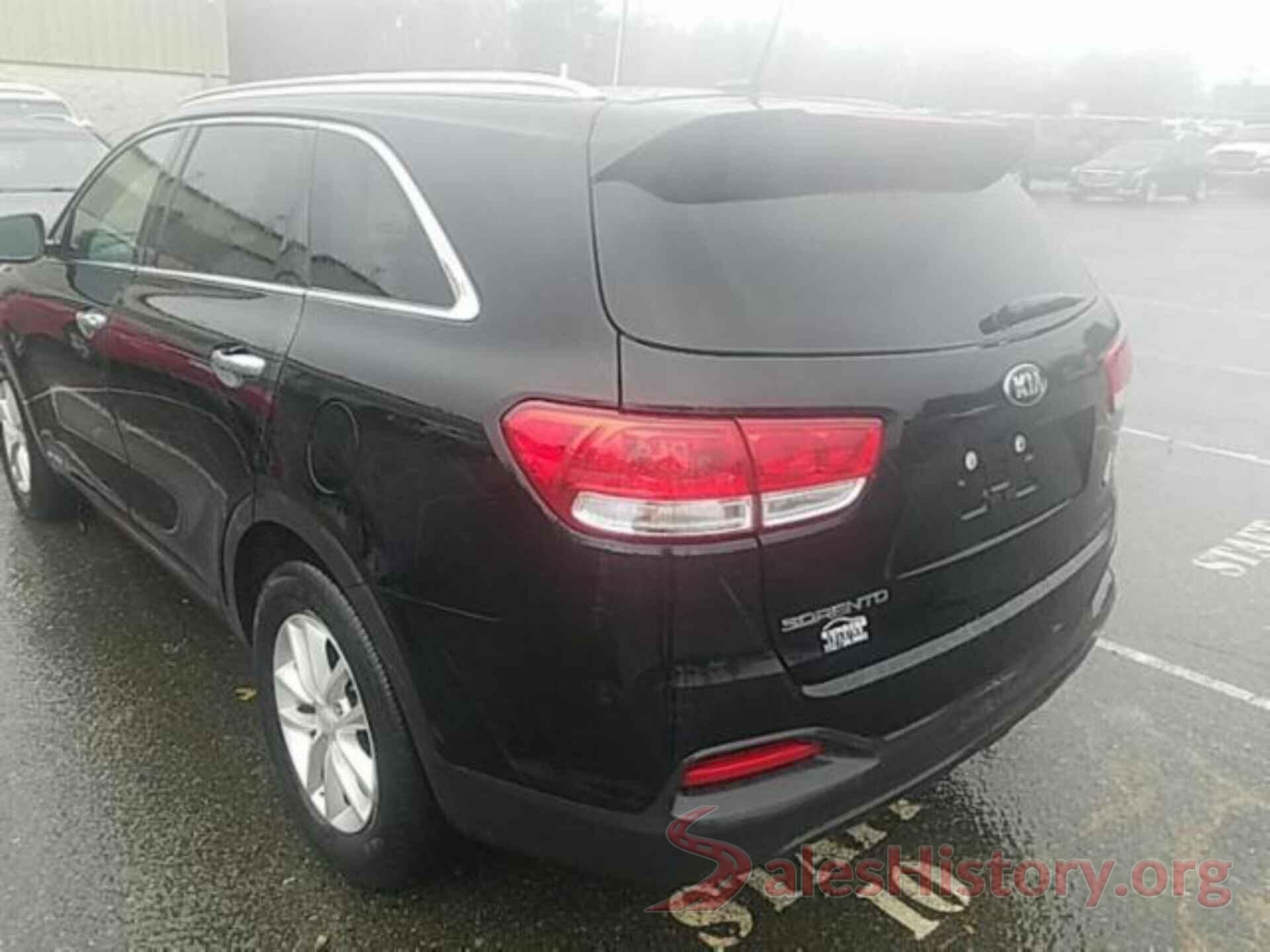 5XYPGDA57HG335256 2017 KIA SORENTO