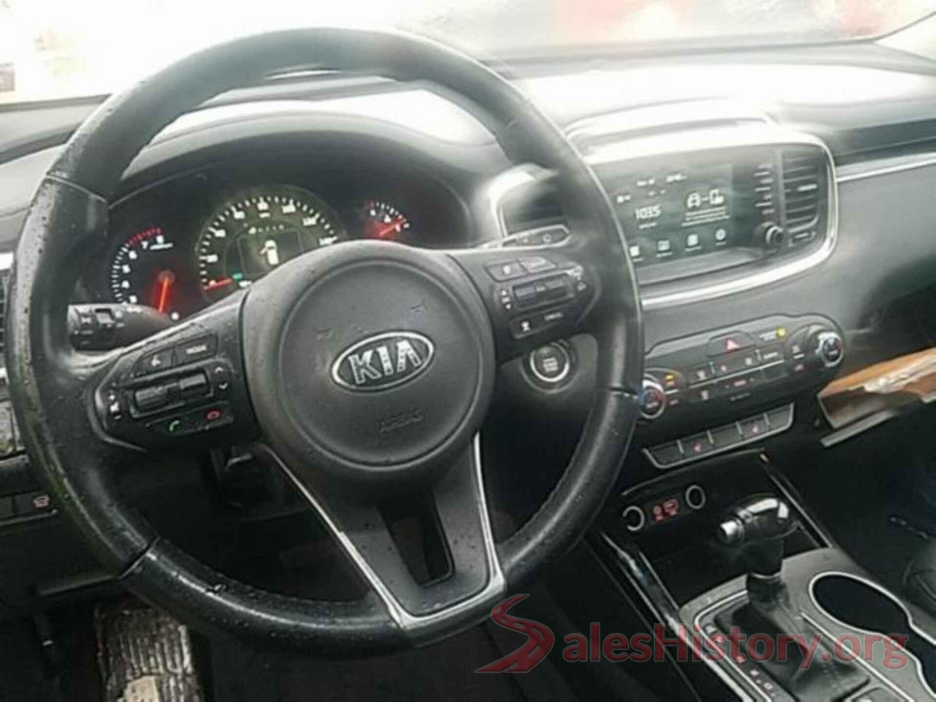 5XYPHDA57JG400576 2018 KIA SORENTO