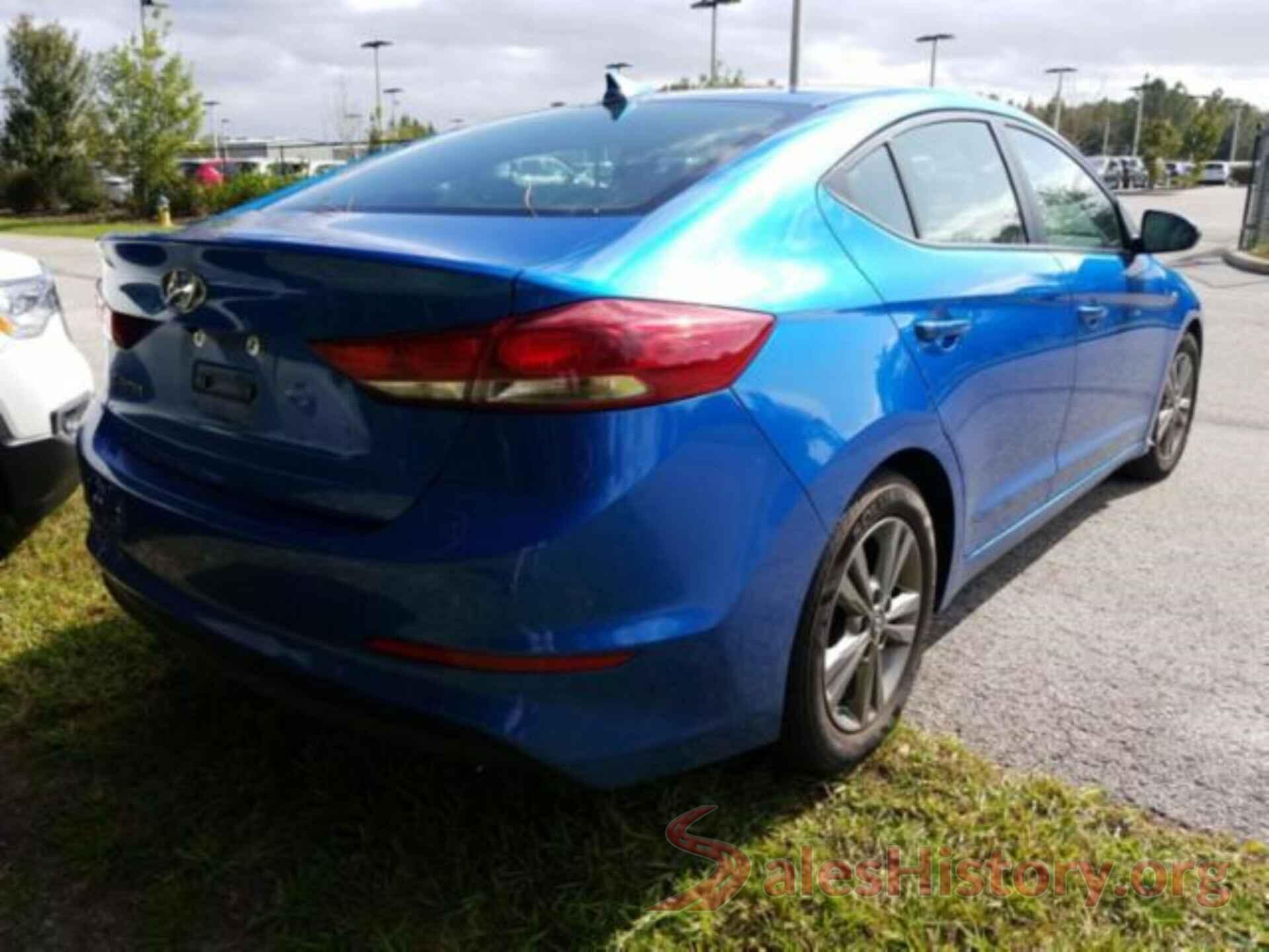 5NPD84LF7HH084298 2017 HYUNDAI ELANTRA