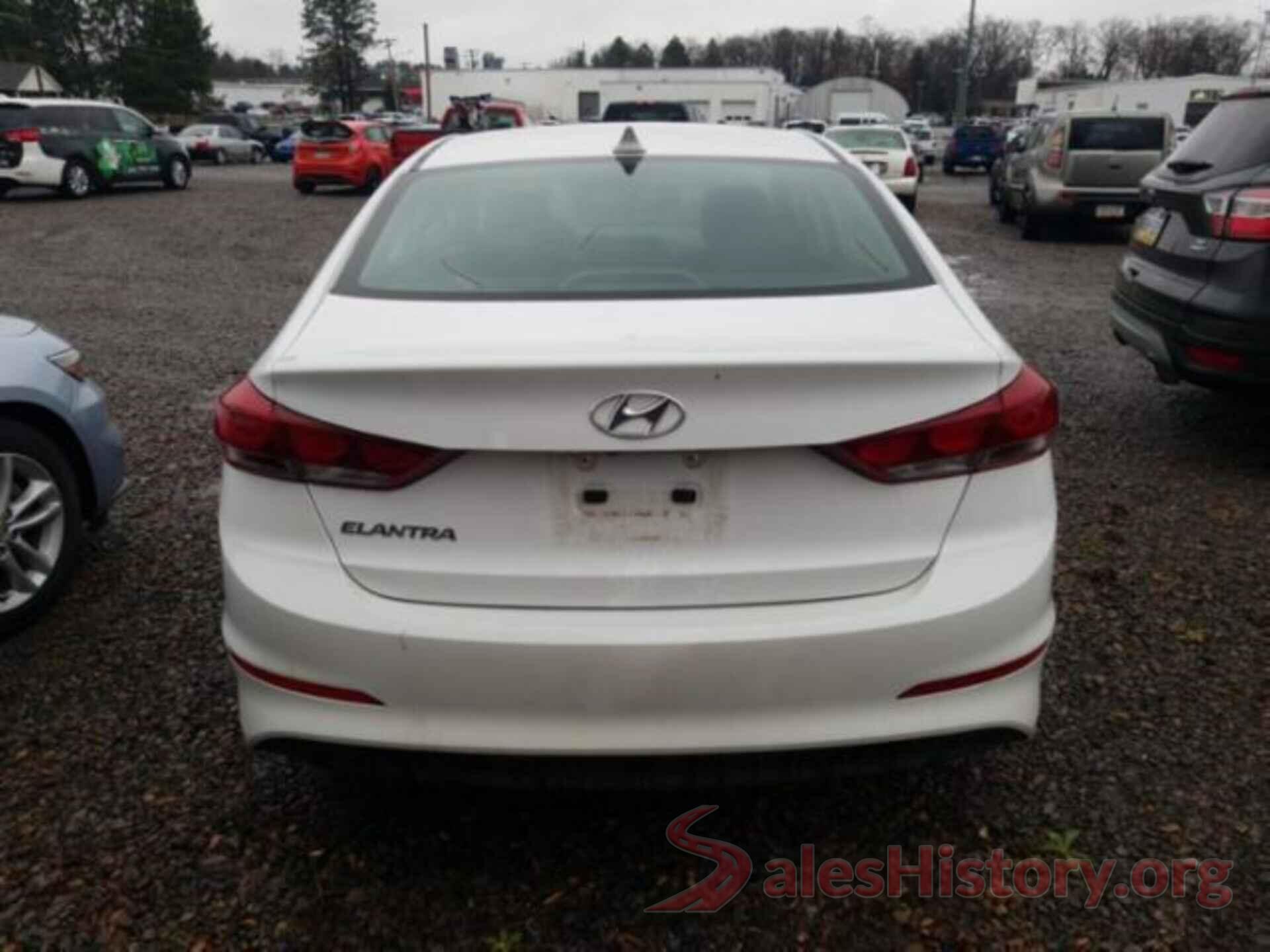 5NPD84LF3JH246935 2018 HYUNDAI ELANTRA