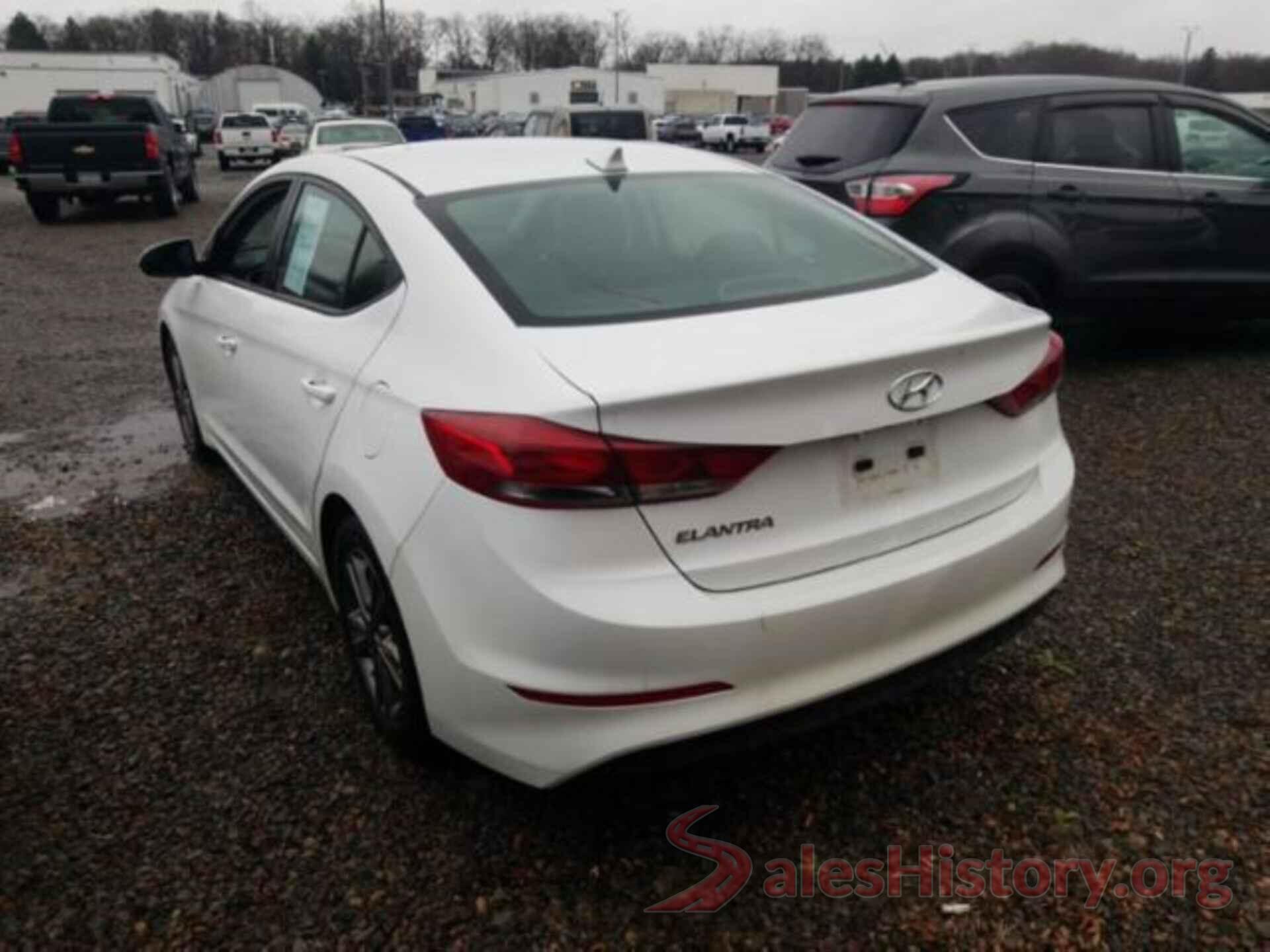 5NPD84LF3JH246935 2018 HYUNDAI ELANTRA