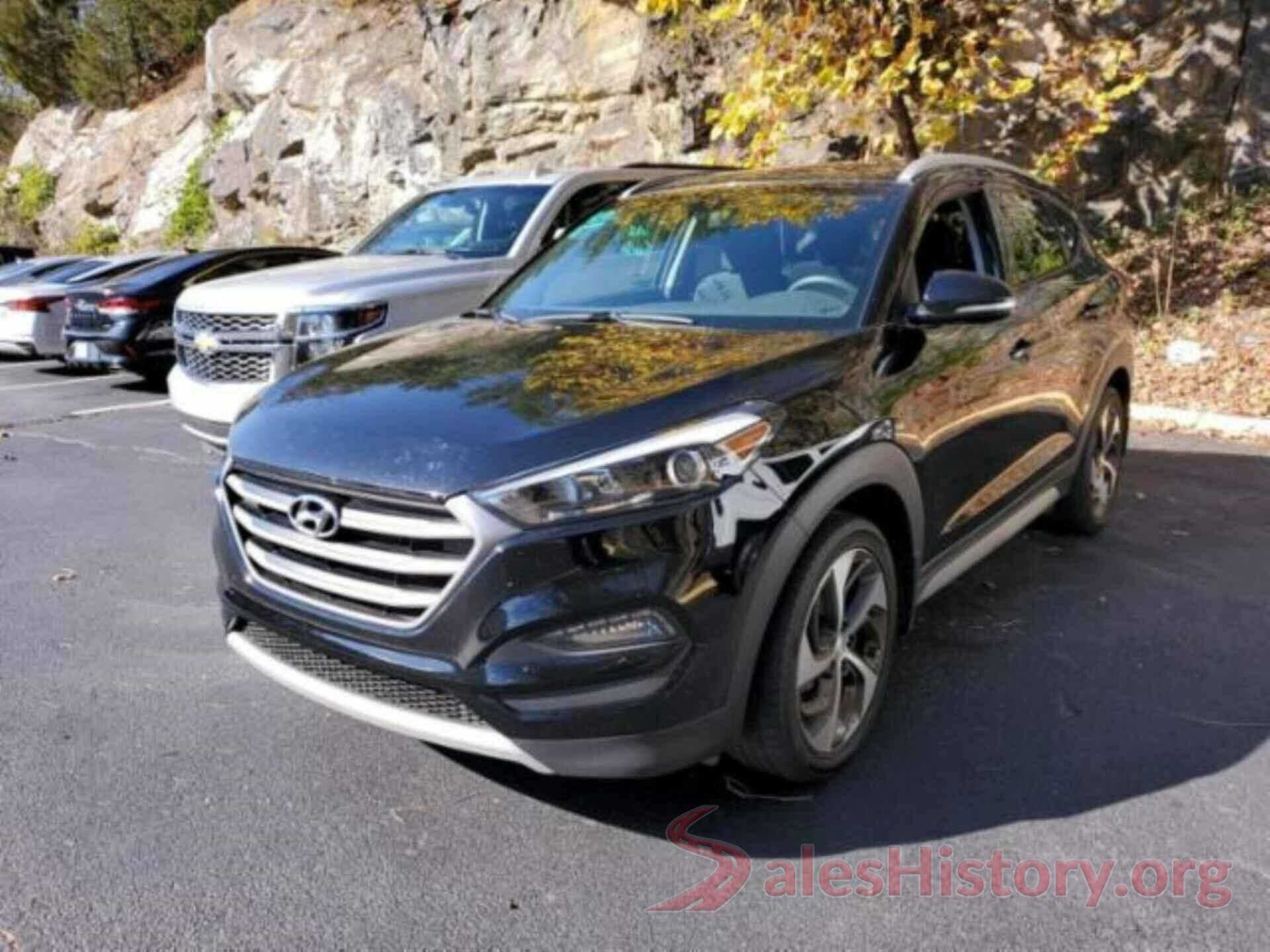 KM8J3CA22HU584530 2017 HYUNDAI TUCSON