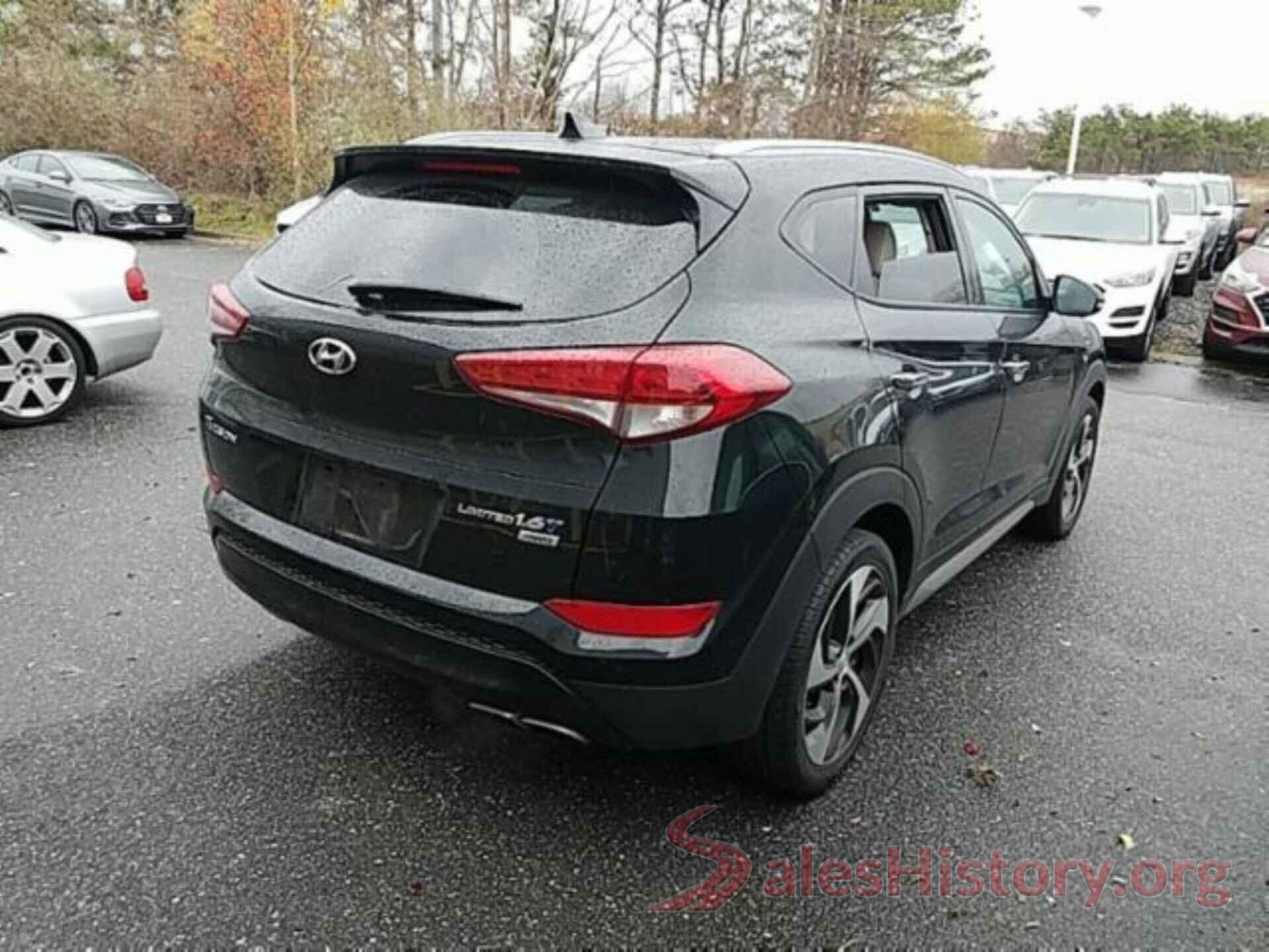 KM8J3CA27HU271182 2017 HYUNDAI TUCSON