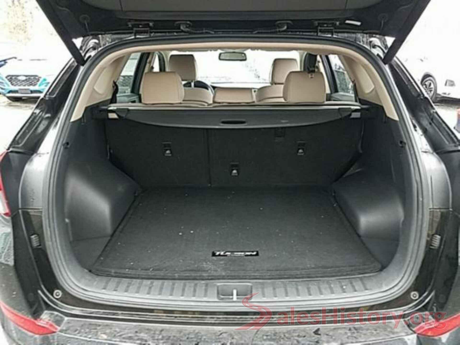 KM8J3CA27HU271182 2017 HYUNDAI TUCSON