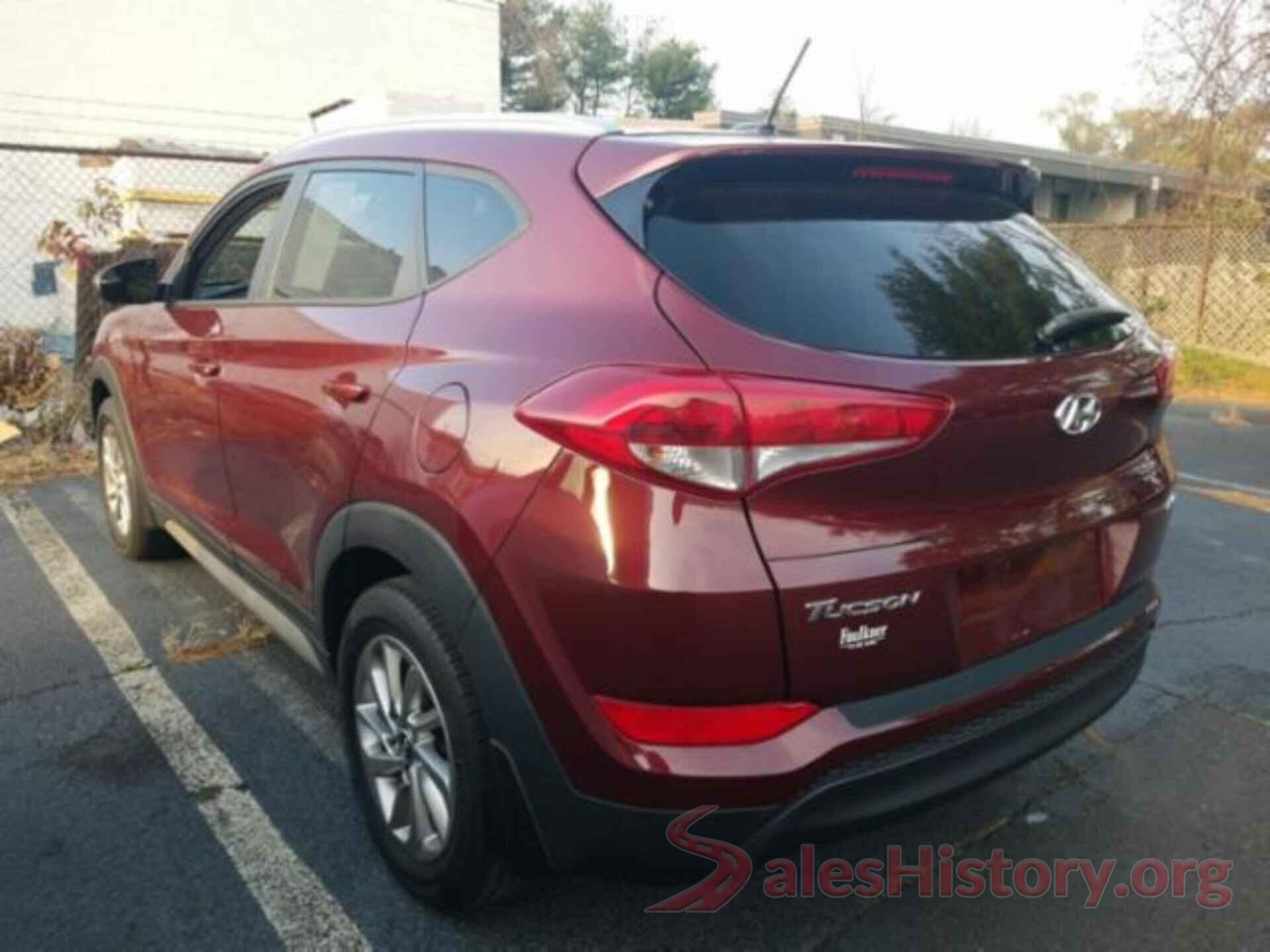 KM8J3CA44HU485970 2017 HYUNDAI TUCSON