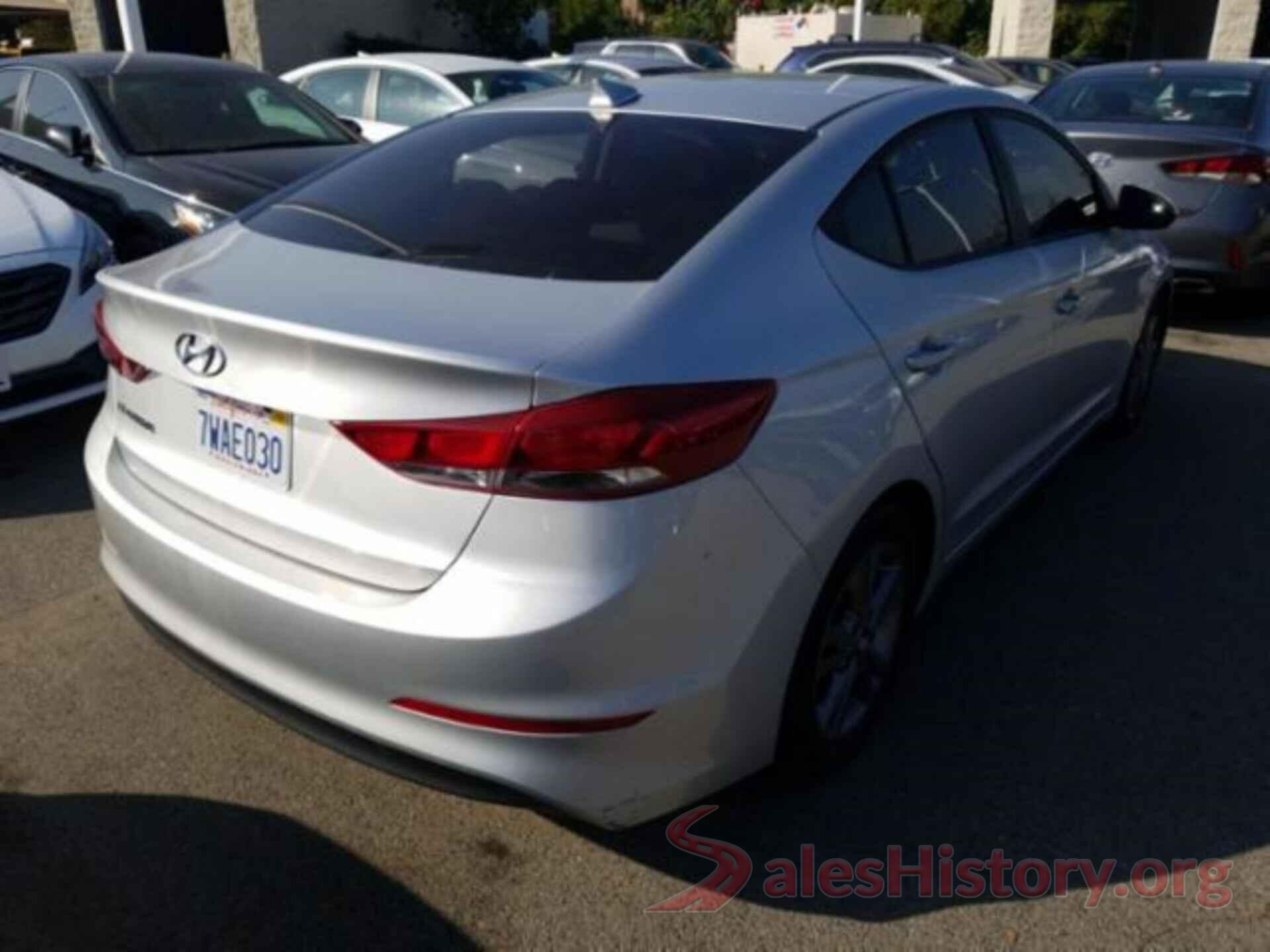 5NPD84LF1HH015428 2017 HYUNDAI ELANTRA