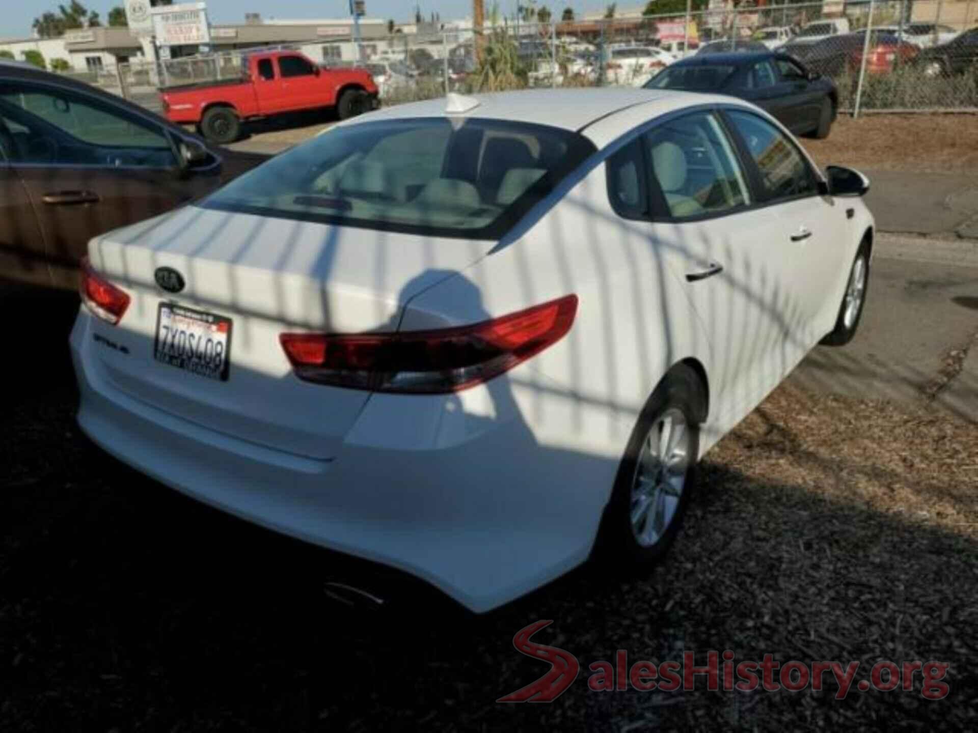 KNAGT4L3XG5102984 2016 KIA OPTIMA