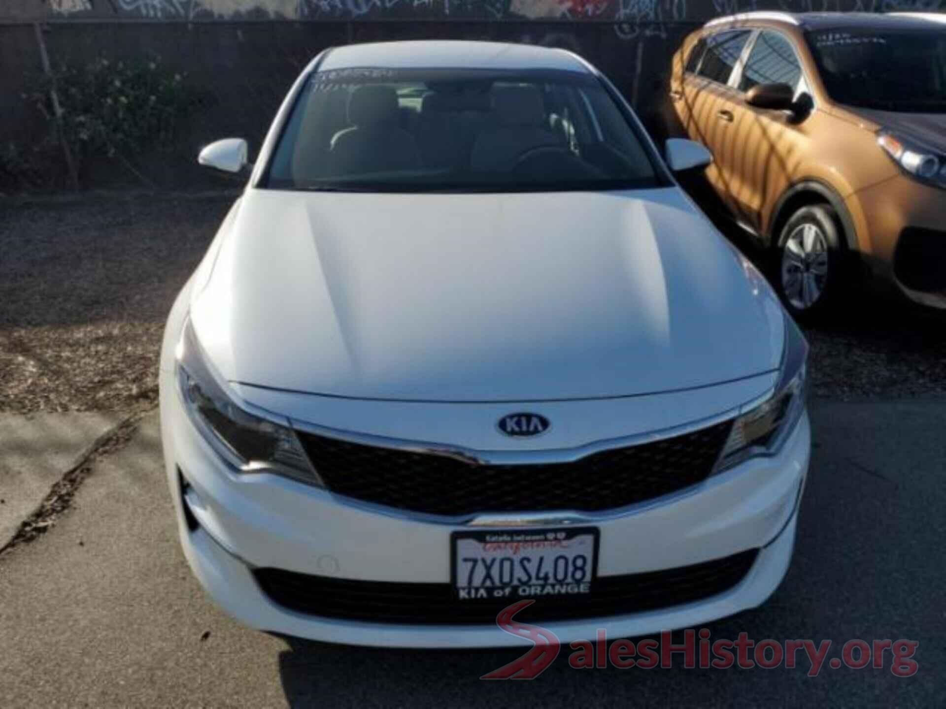 KNAGT4L3XG5102984 2016 KIA OPTIMA