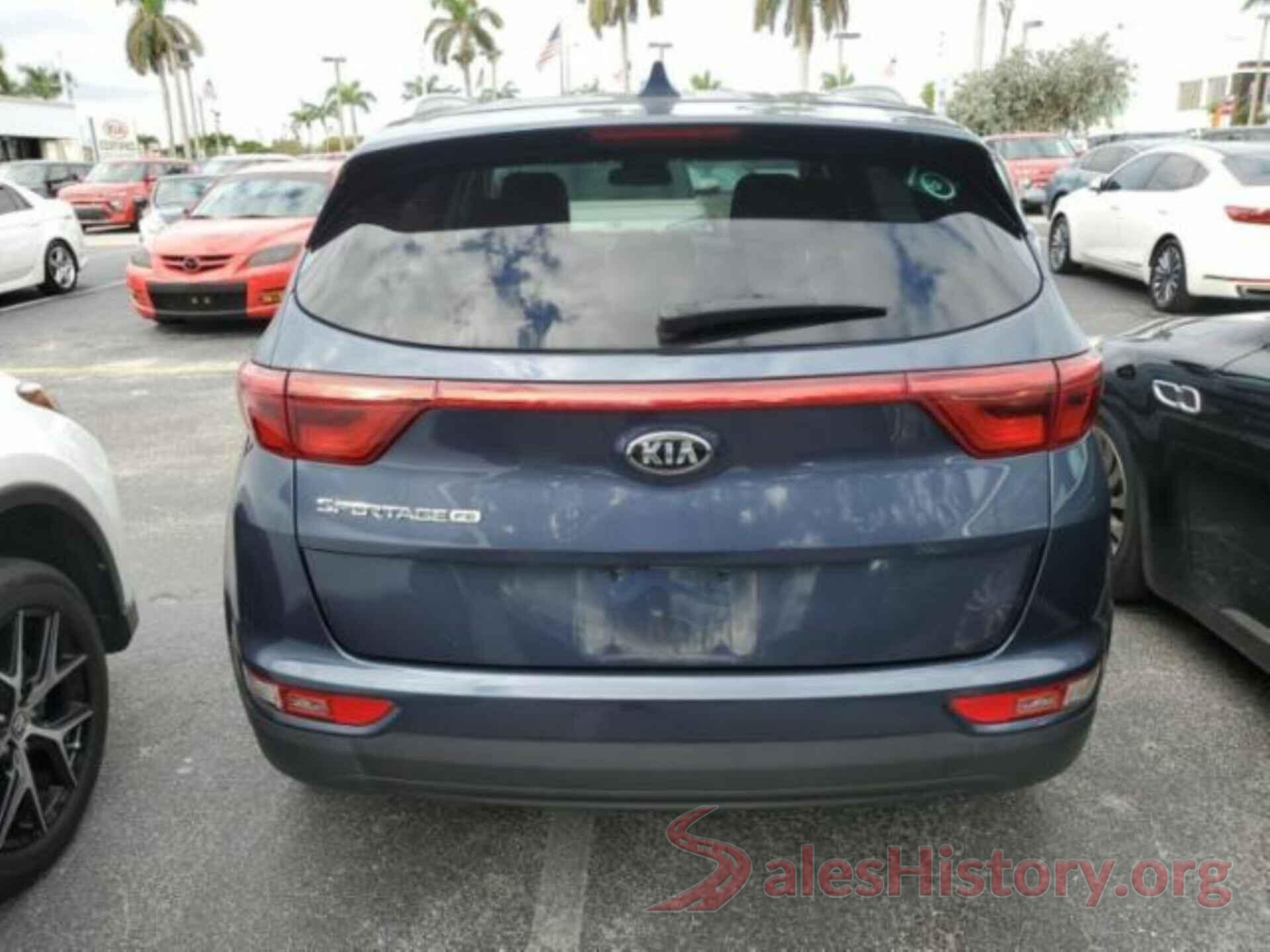 KNDPM3AC8J7301069 2018 KIA SPORTAGE