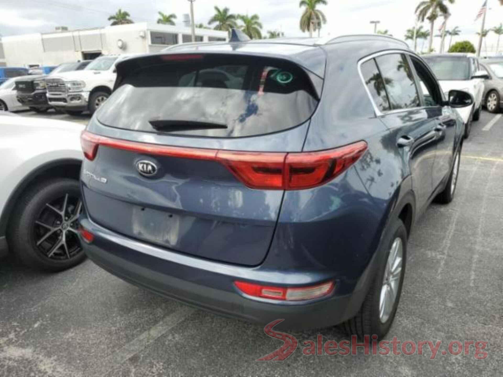 KNDPM3AC8J7301069 2018 KIA SPORTAGE