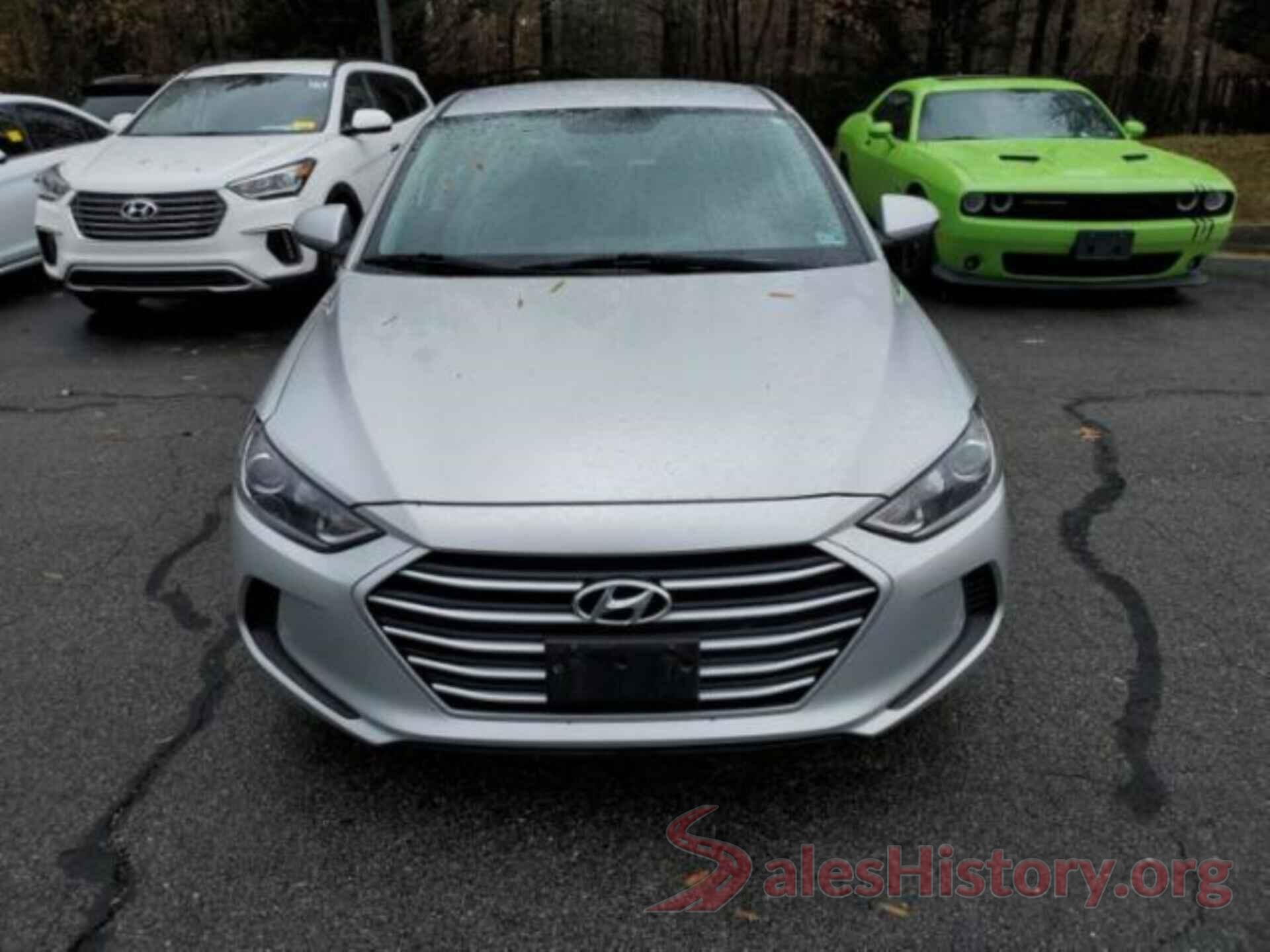 5NPD74LF7JH229672 2018 HYUNDAI ELANTRA