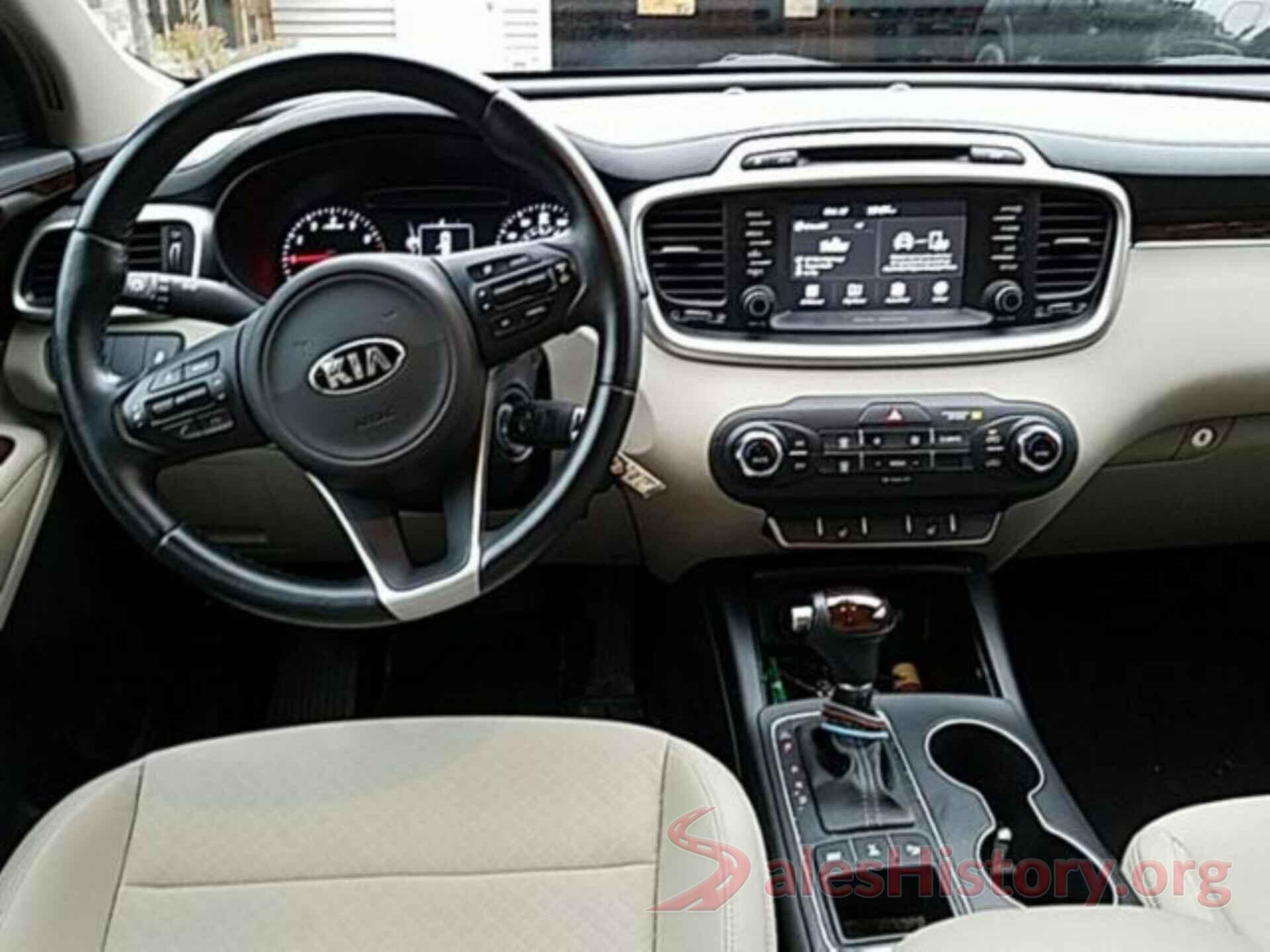 5XYPGDA30HG231125 2017 KIA SORENTO