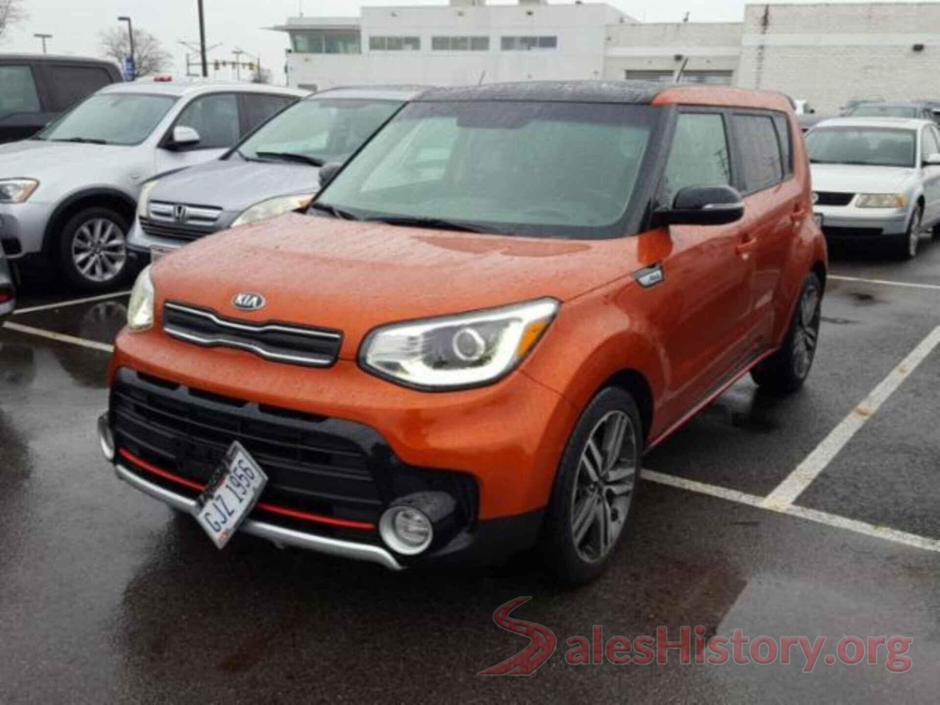 KNDJX3AA7J7571793 2018 KIA SOUL