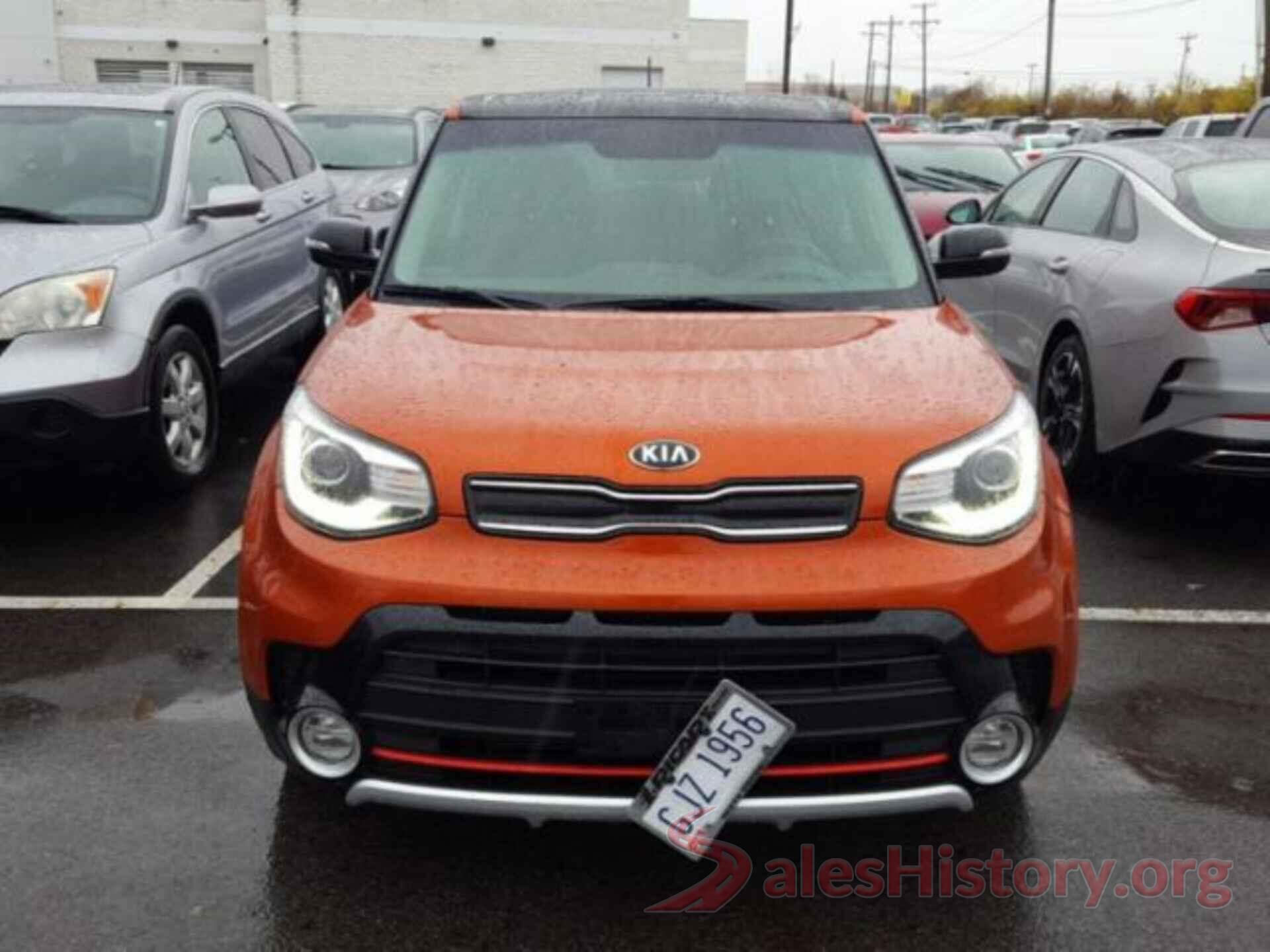 KNDJX3AA7J7571793 2018 KIA SOUL