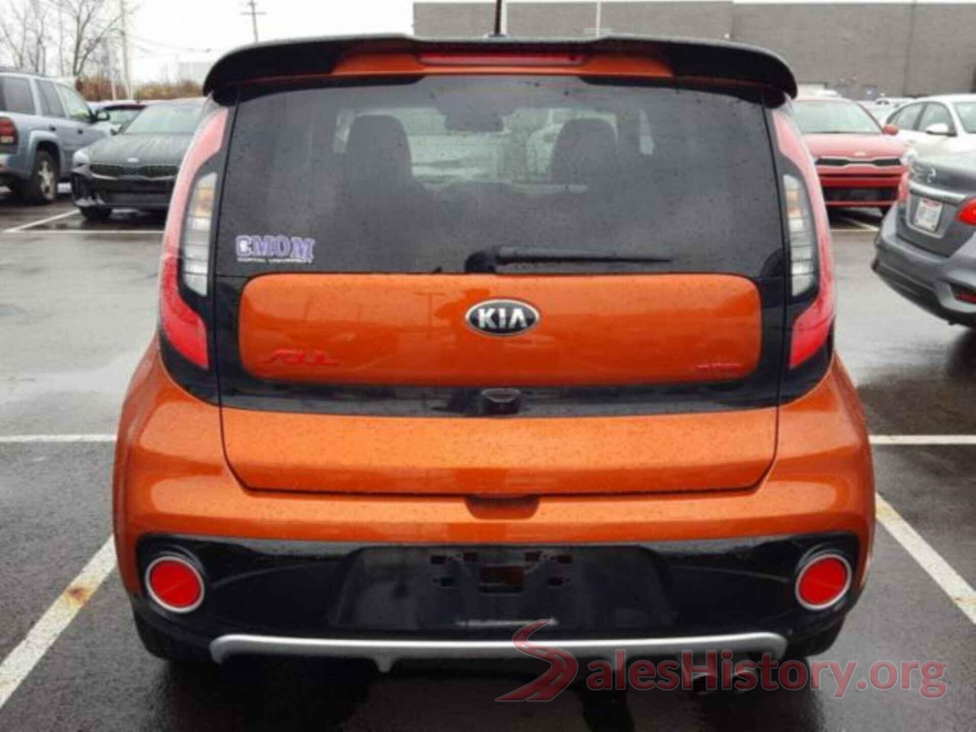 KNDJX3AA7J7571793 2018 KIA SOUL