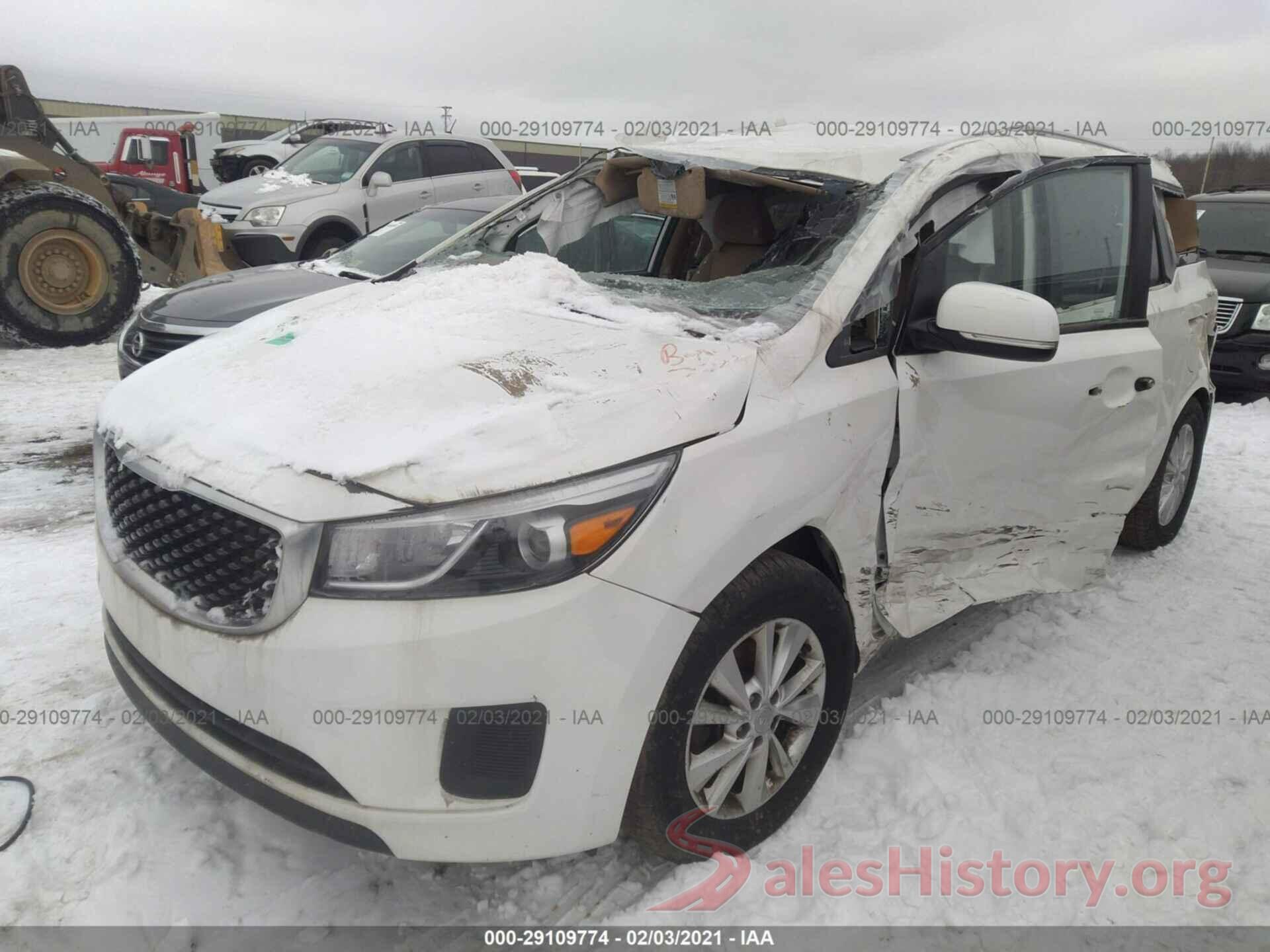 KNDMB5C17G6083513 2016 KIA SEDONA