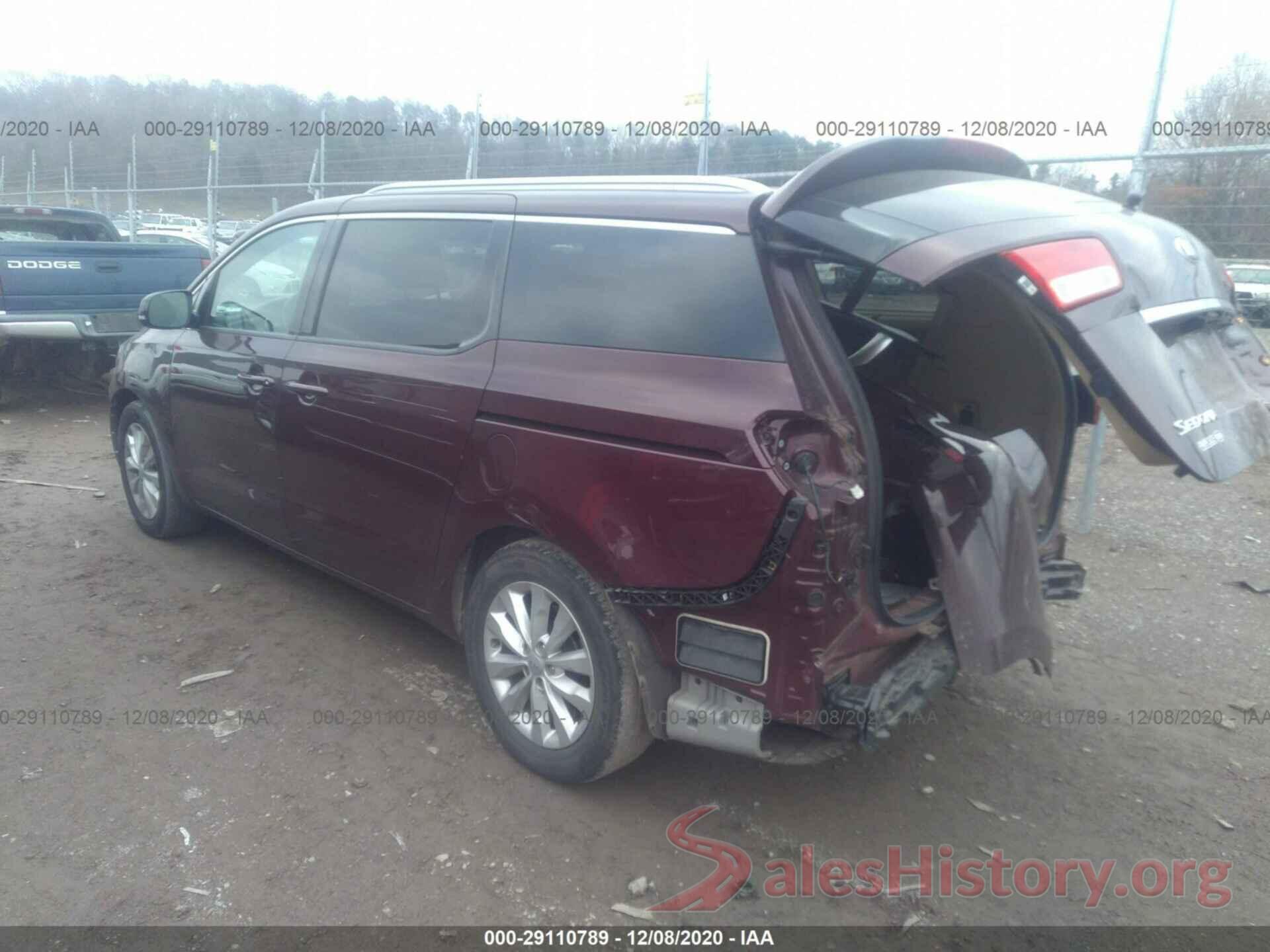 KNDMC5C12J6345572 2018 KIA SEDONA