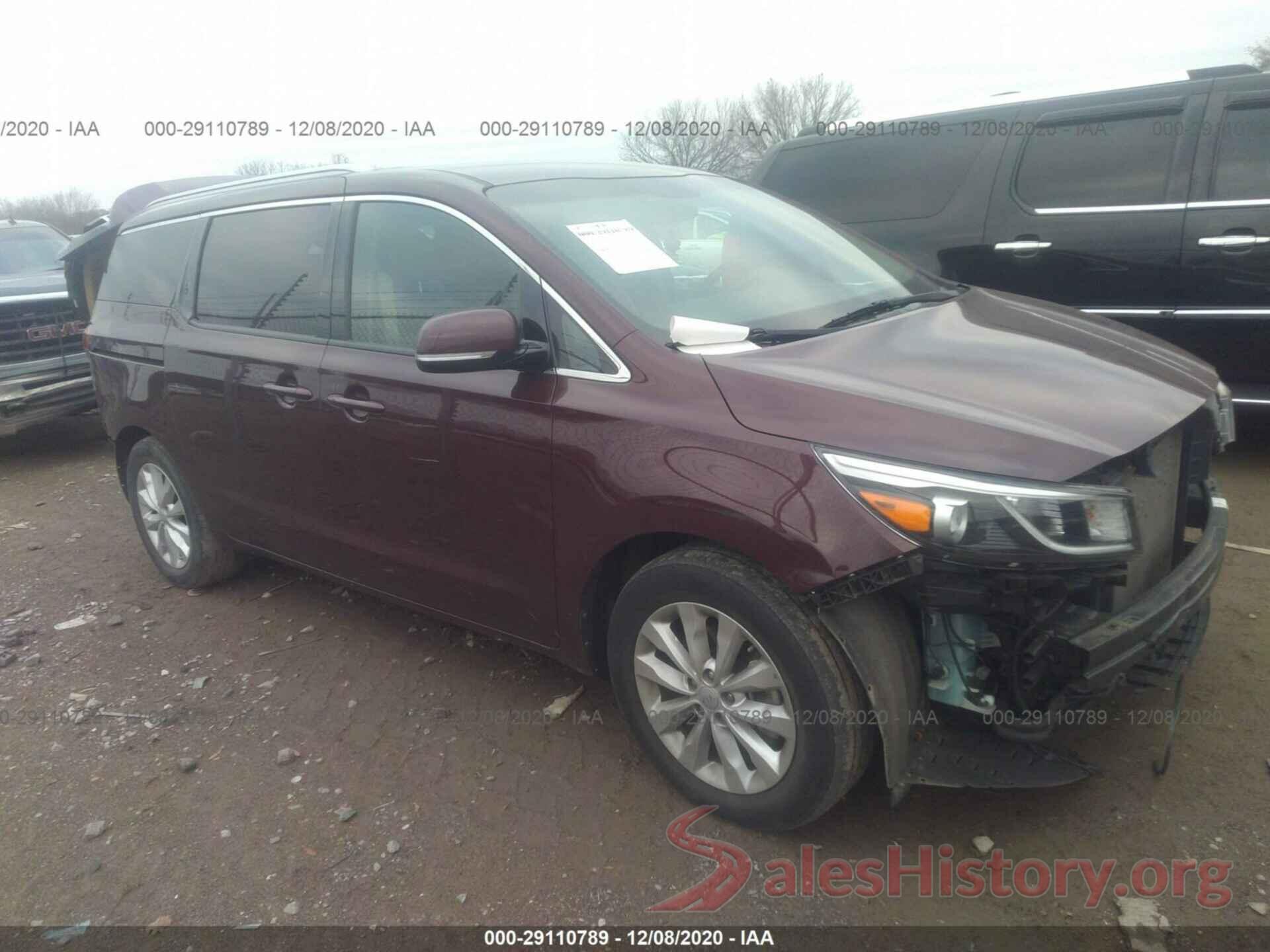 KNDMC5C12J6345572 2018 KIA SEDONA