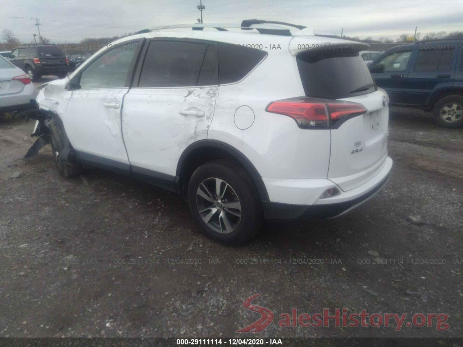 2T3RFREV6GW493526 2016 TOYOTA RAV4