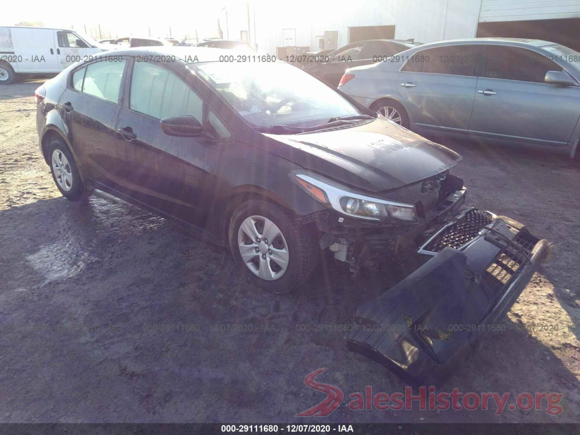 3KPFK4A7XHE079297 2017 KIA FORTE