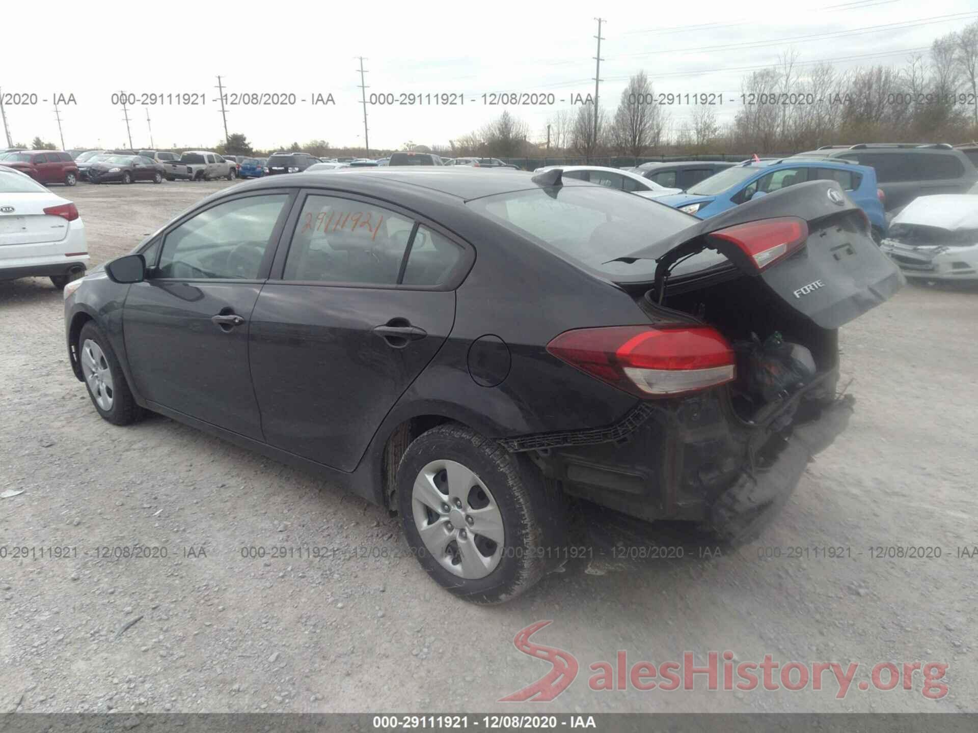 3KPFK4A72HE157927 2017 KIA FORTE